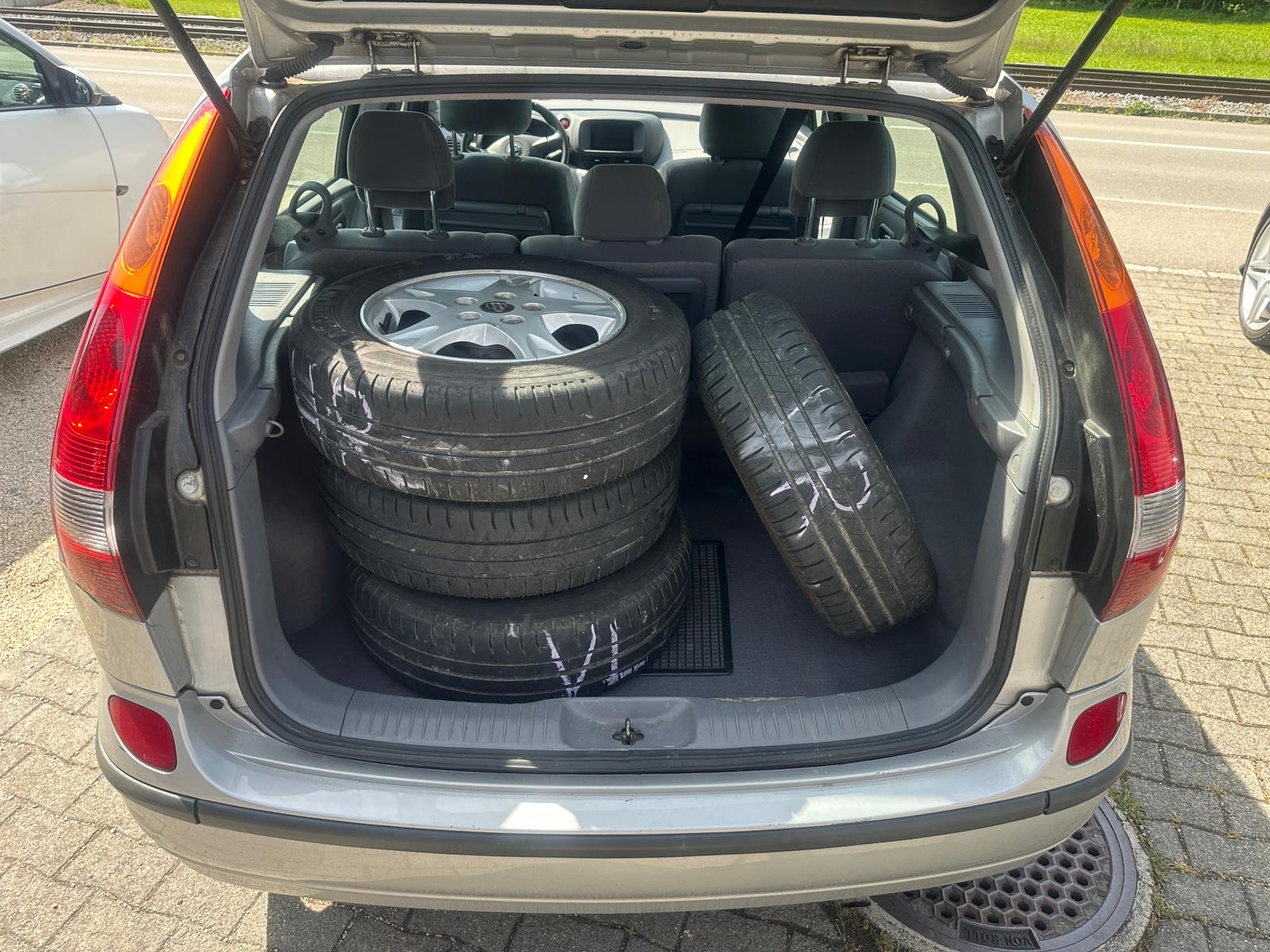 NISSAN Almera Tino 1.8 16V tekna-image-7
