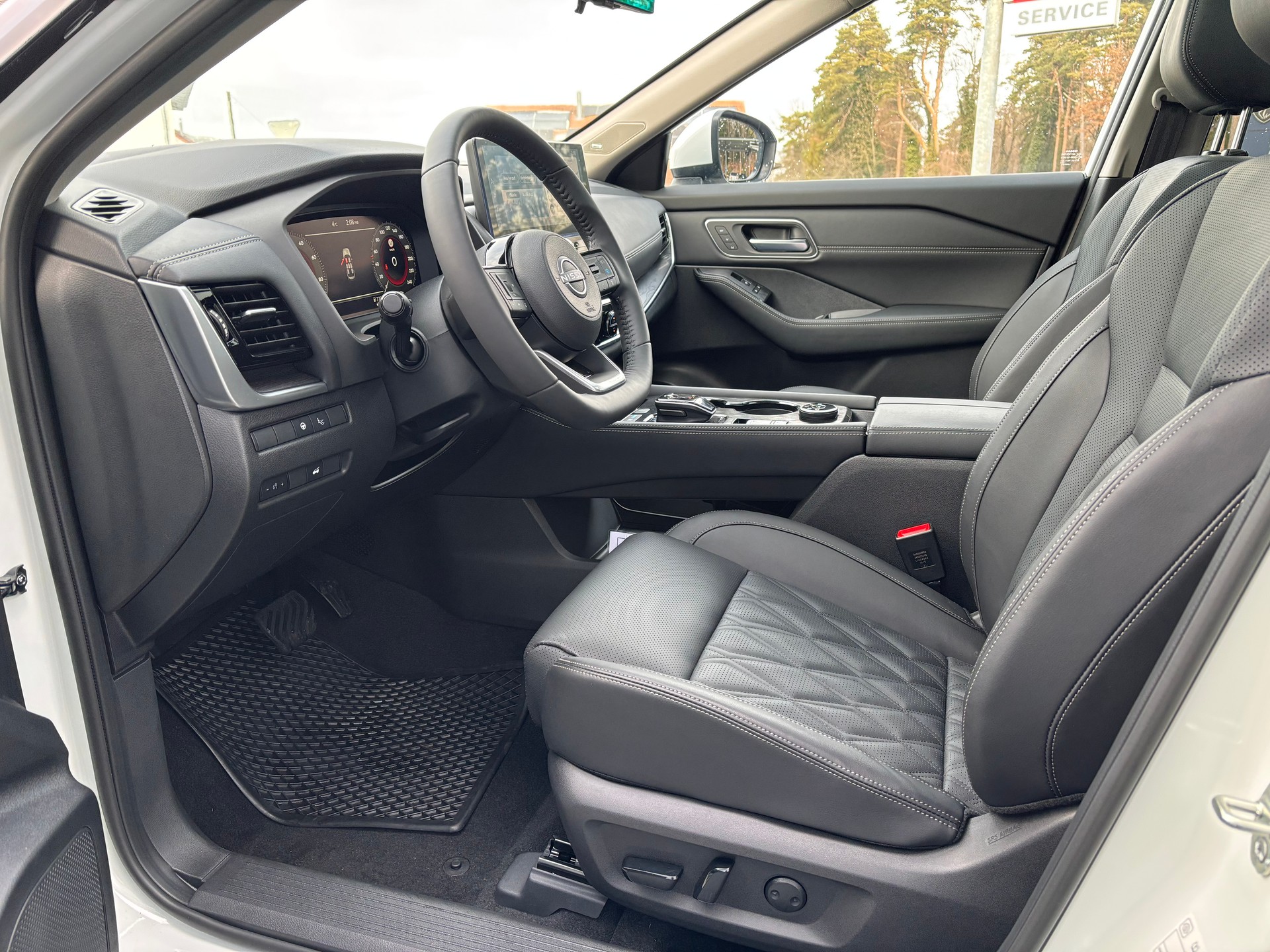 NISSAN X-Trail 1.5 VC e-Power 4WD 7S Tekna+-image-12
