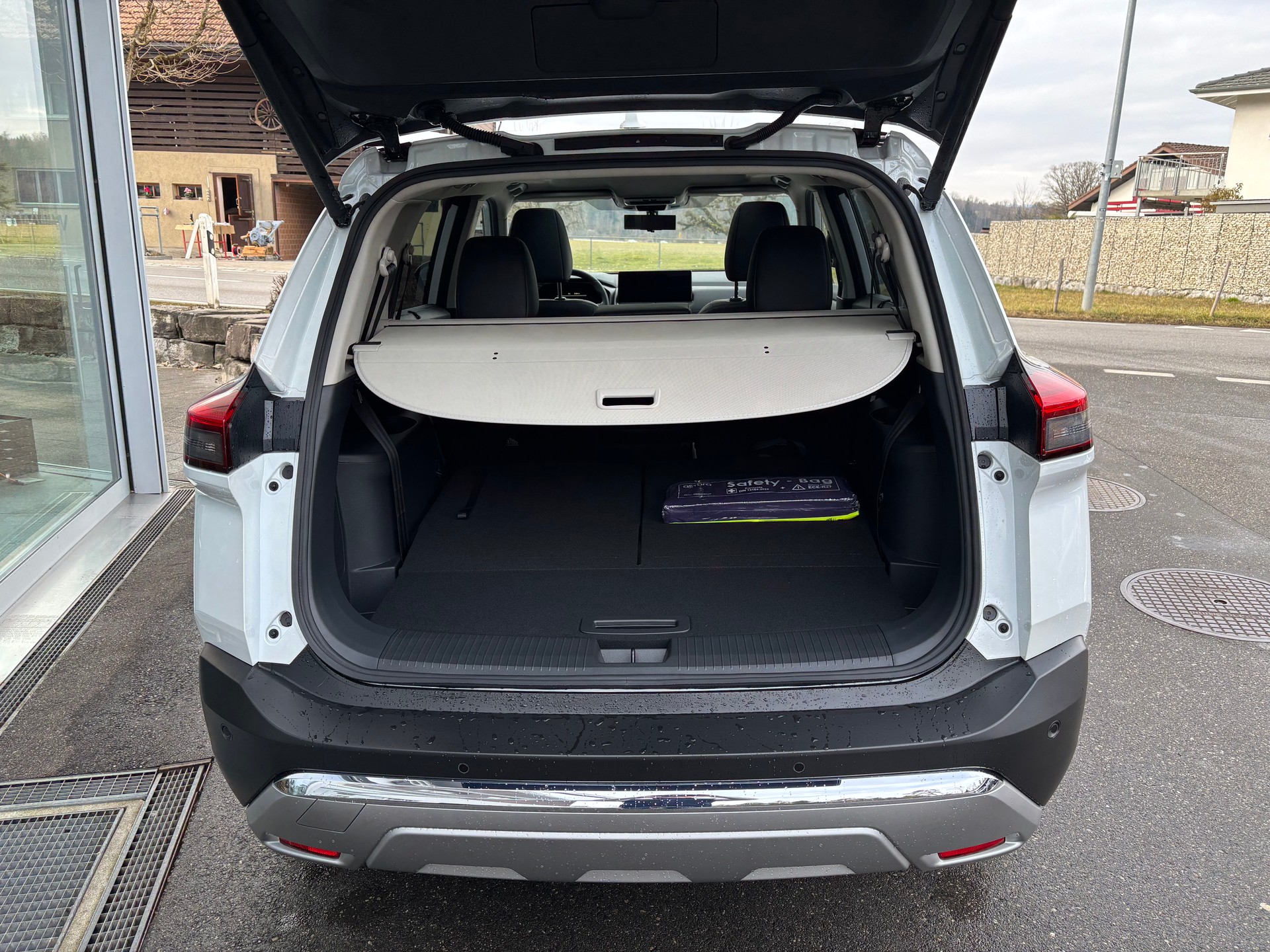NISSAN X-Trail 1.5 VC e-Power 4WD 7S Tekna+-image-4