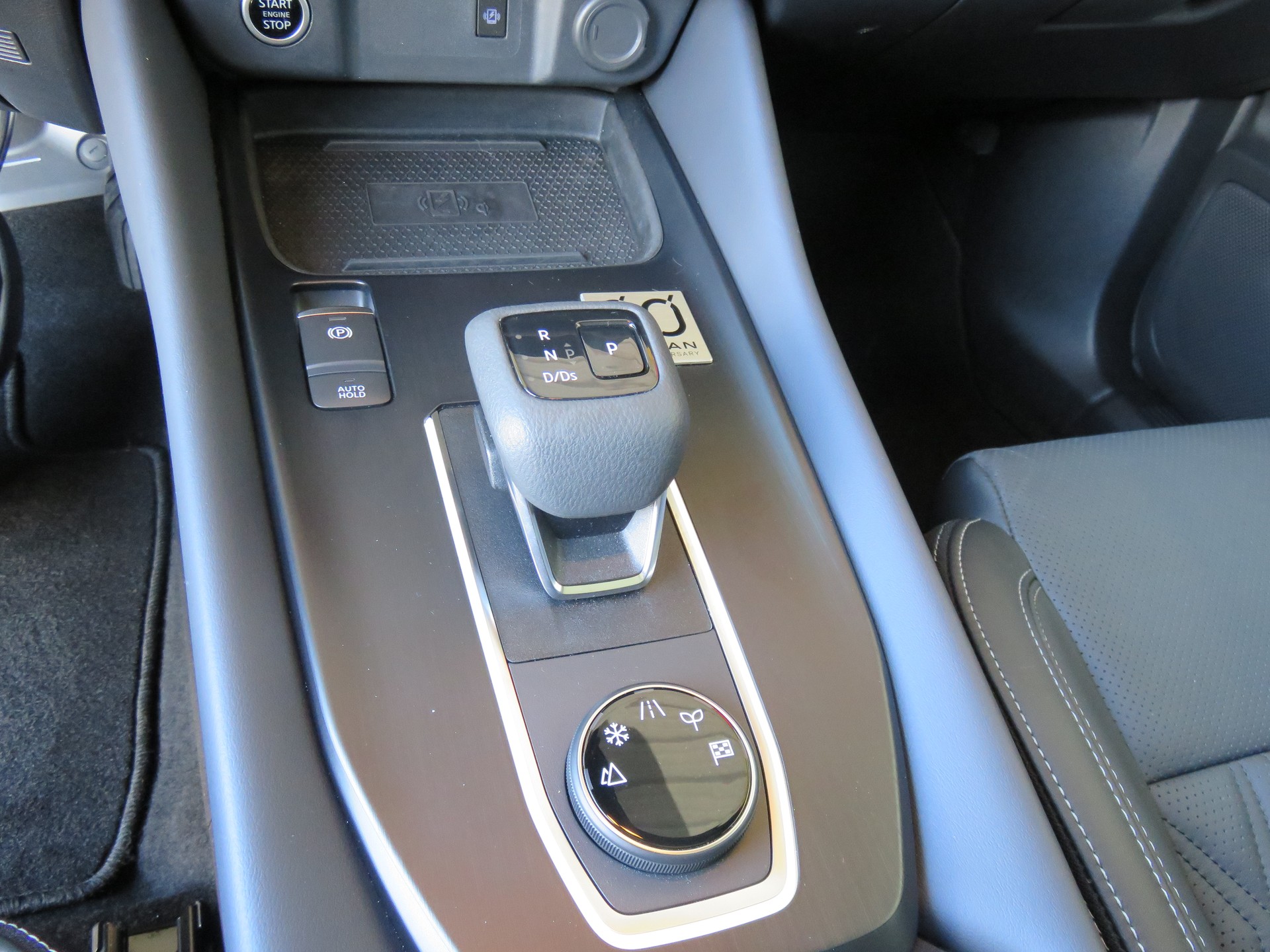 NISSAN Qashqai 1.3 DIG-T MHEV Tekna+ Xtronic 4x4-image-16