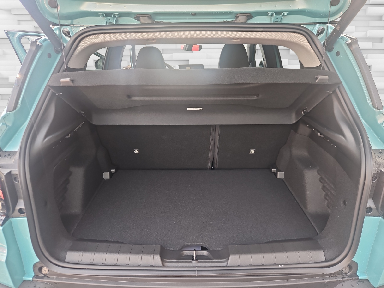 JEEP Avenger 1.2 Turbo MHEV Summit-image-15