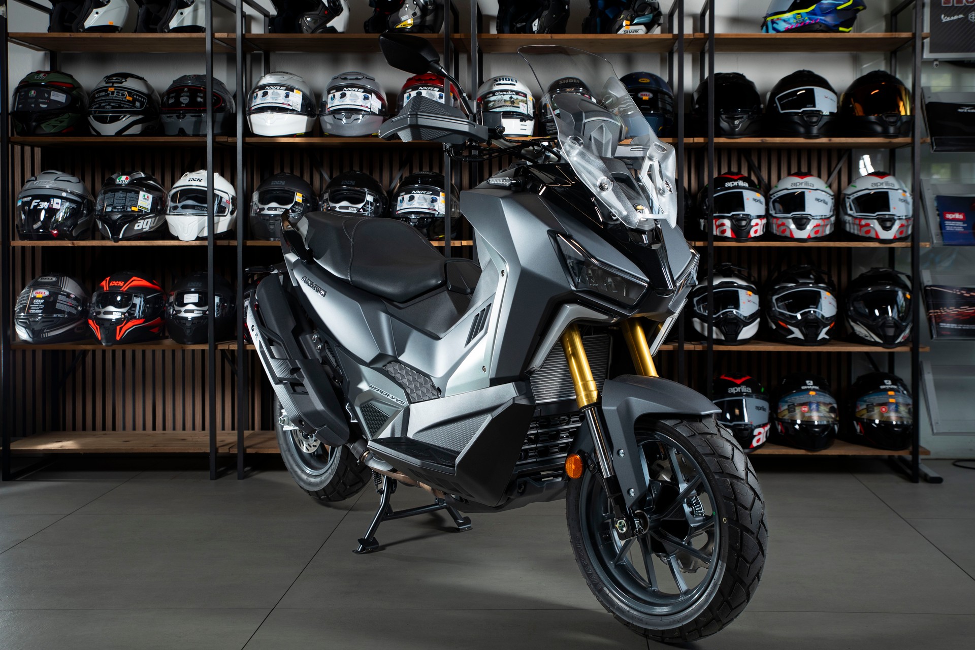 SYM ADX 400-showroom-element-1