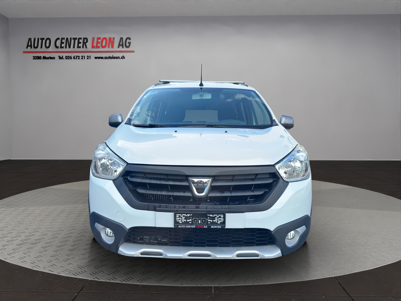 DACIA Lodgy 1.2 T Stepway 7PL-image-0