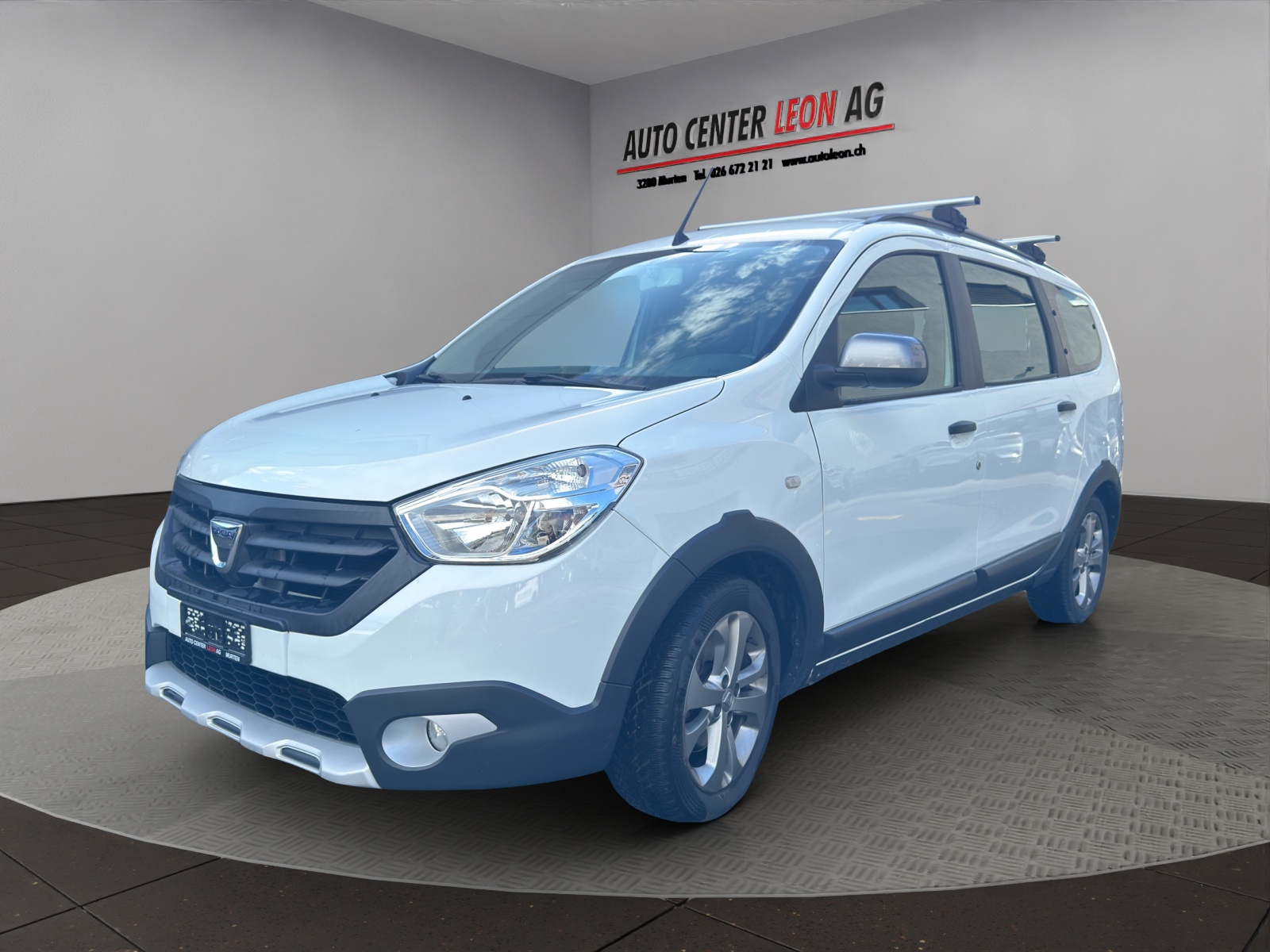 DACIA Lodgy 1.2 T Stepway 7PL-image-1