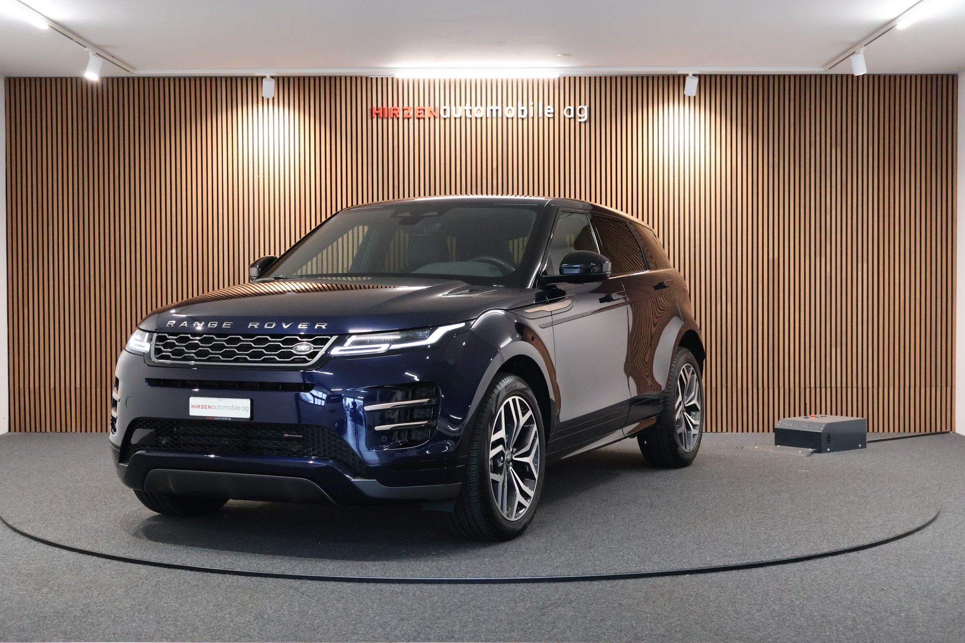 LAND ROVER Range Rover Evoque R-Dynamic D 200 MHEV SE AT9-image-0