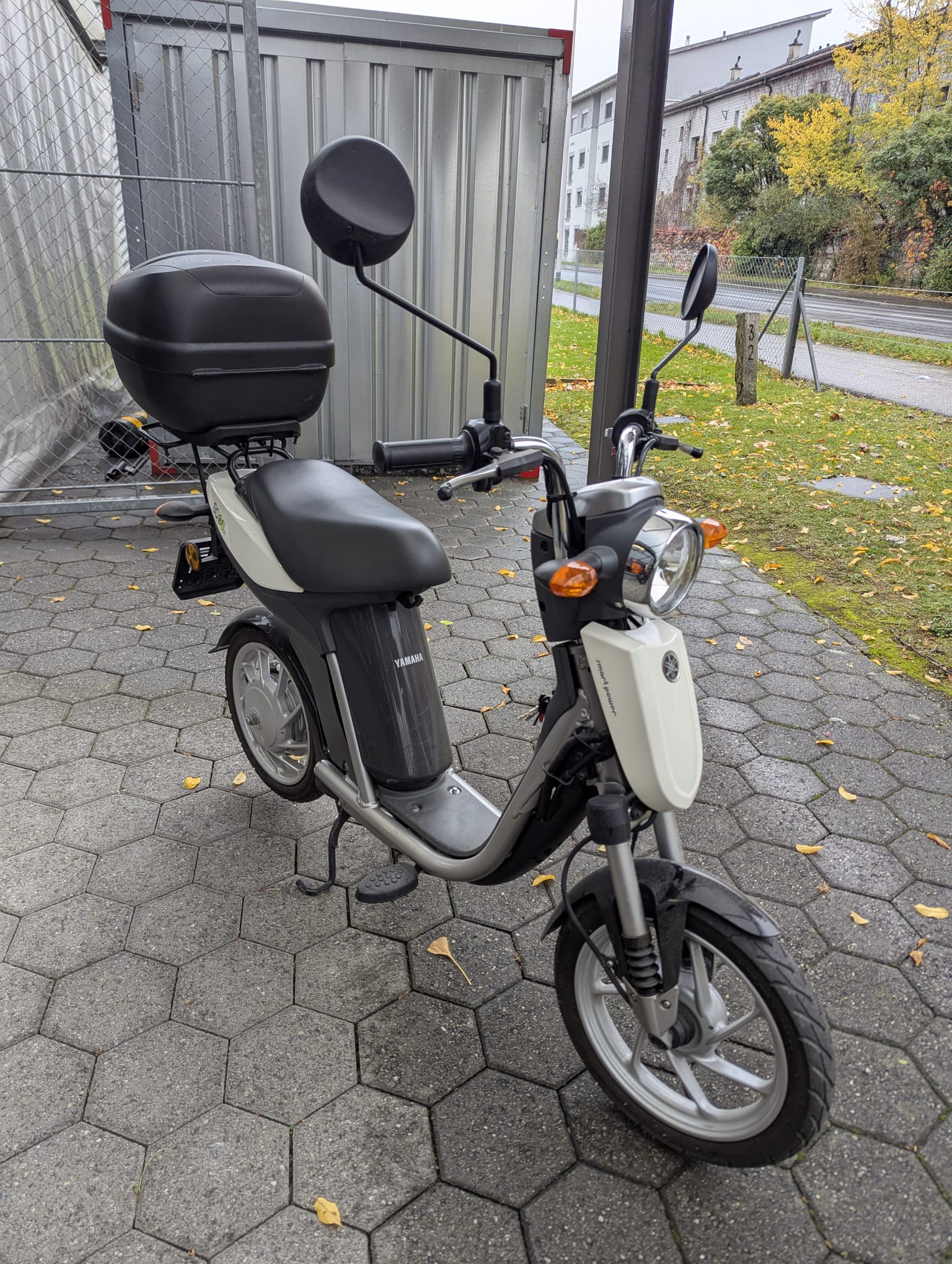 YAMAHA EC
