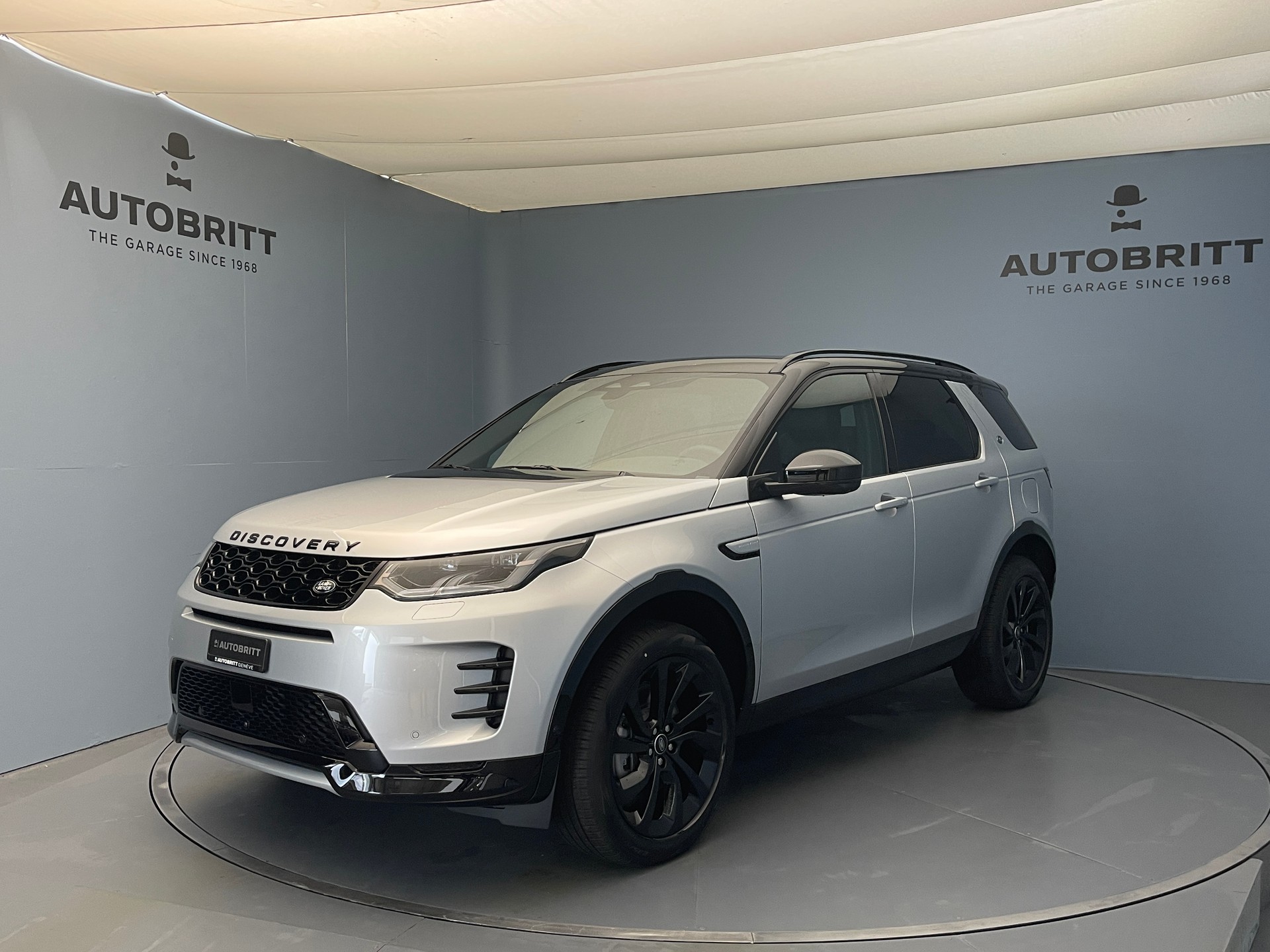 LAND ROVER Discovery Sport 1.5 T 270e Dynamic SE