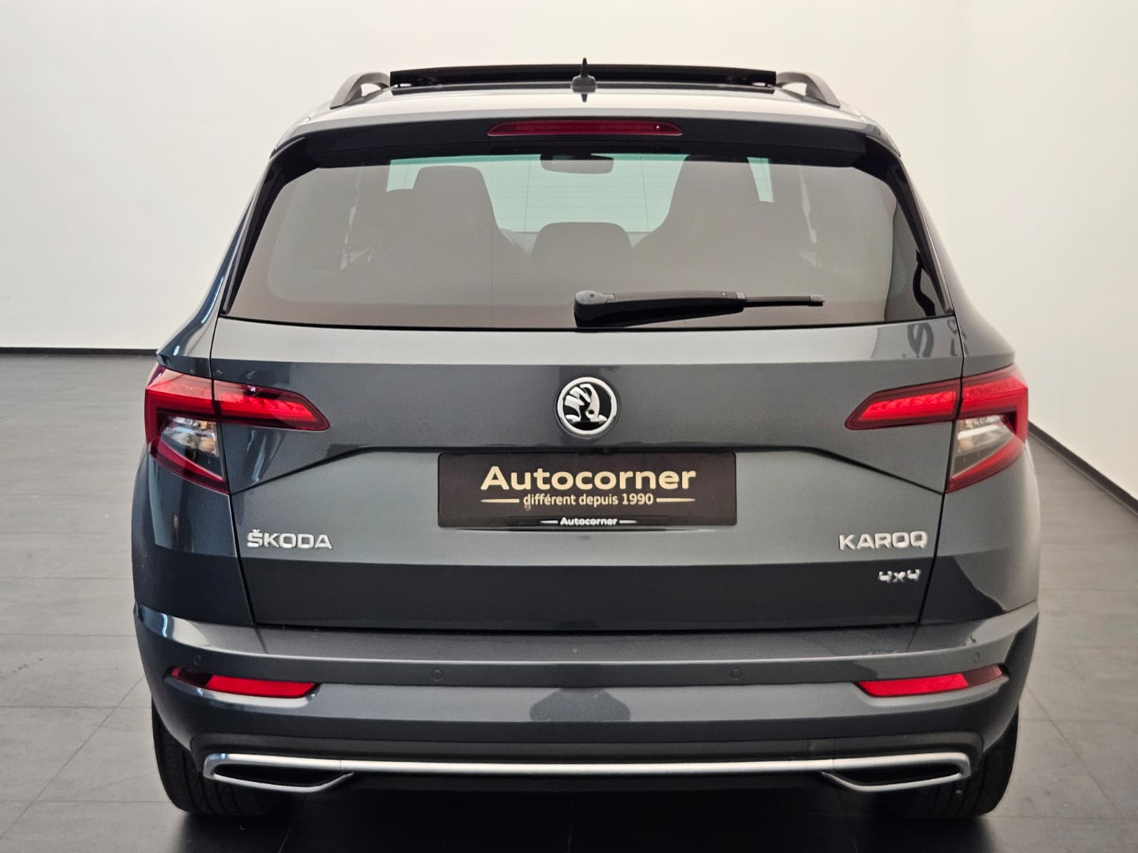 SKODA Karoq 2.0 TSI SportLine 4x4 DSG-image-6