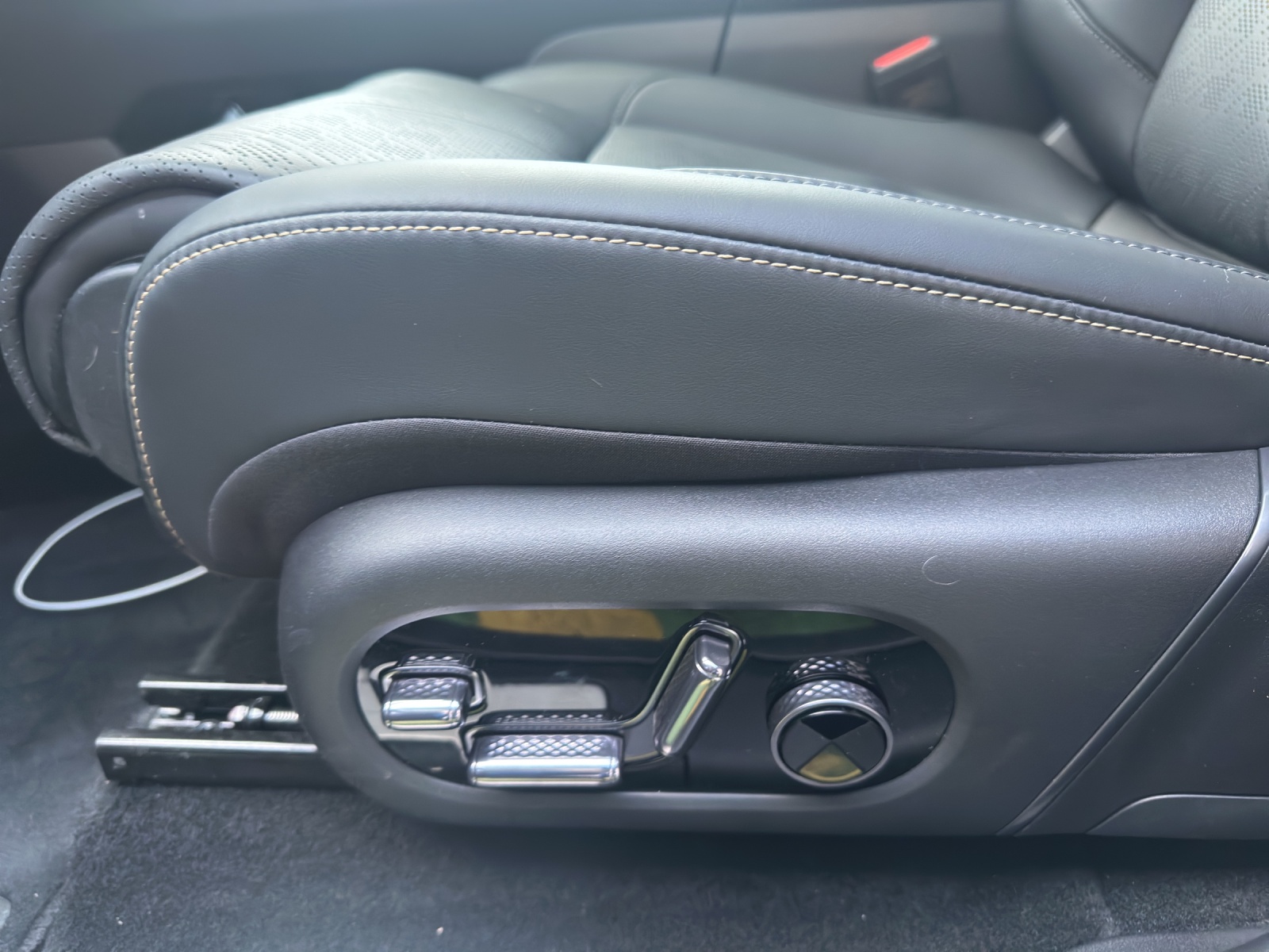 ZEEKR 7X 100kWh Privilege AWD-image-12