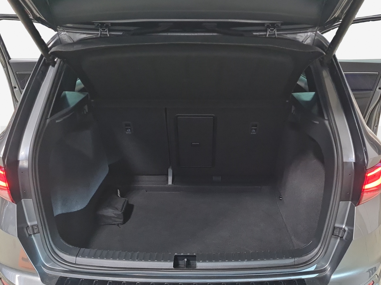CUPRA Ateca 2.0TSI 4Drive DSG-image-12