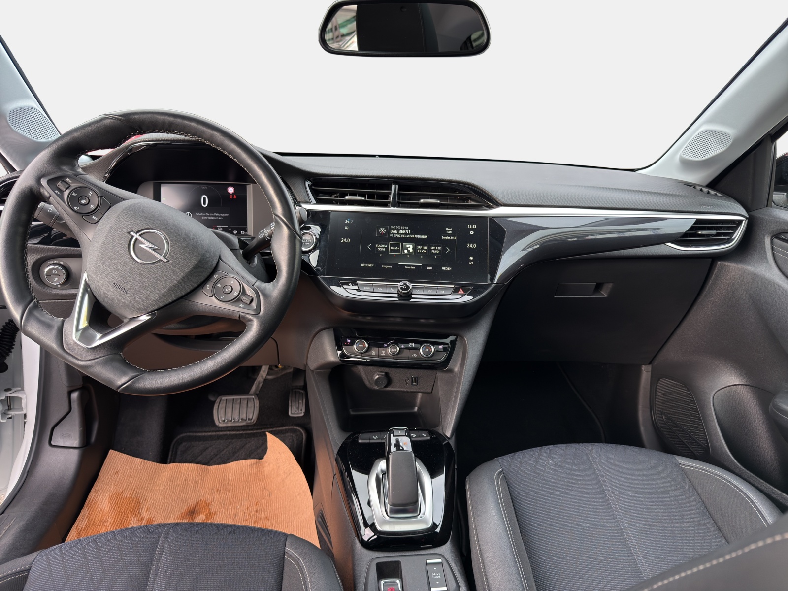 OPEL Corsa-e 50kWh/136 Elegance-image-14