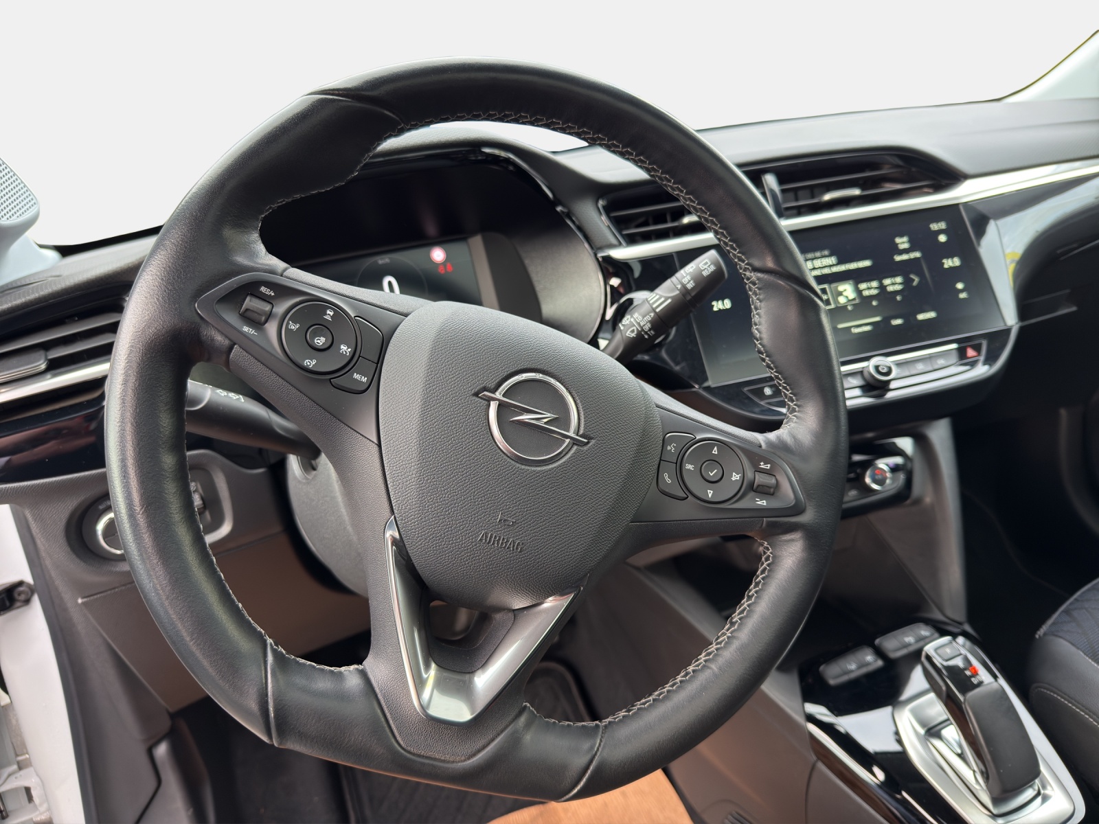 OPEL Corsa-e 50kWh/136 Elegance-image-12