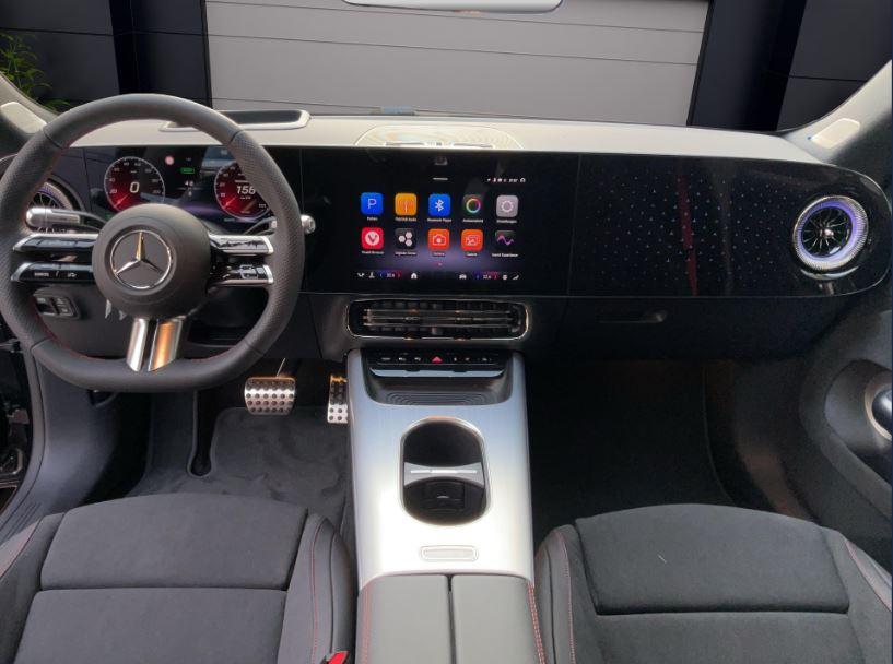 MERCEDES-BENZ CLA 350 4MATIC EQ Technology AMG Line-image-5