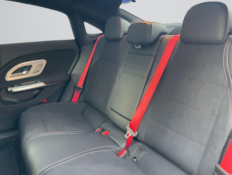 MERCEDES-BENZ CLA 350 4MATIC EQ Technology AMG Line-image-7