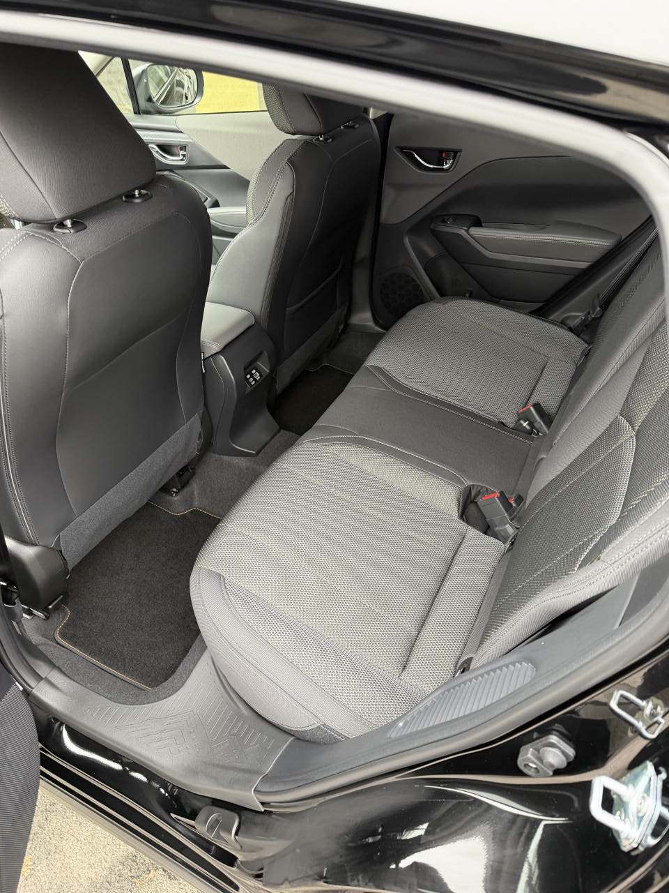 SUBARU Crosstrek 2.0i e-Boxer Passion-image-8