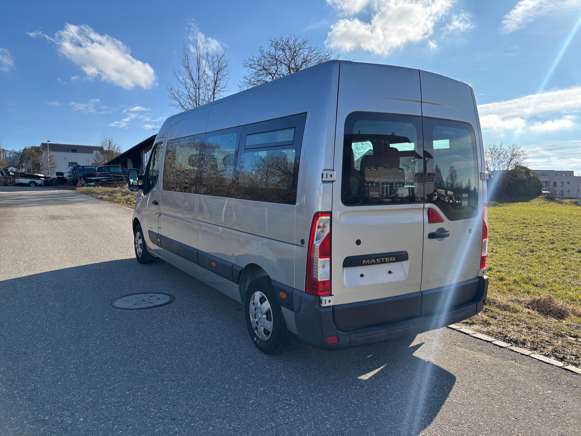 RENAULT MASTER-image-2