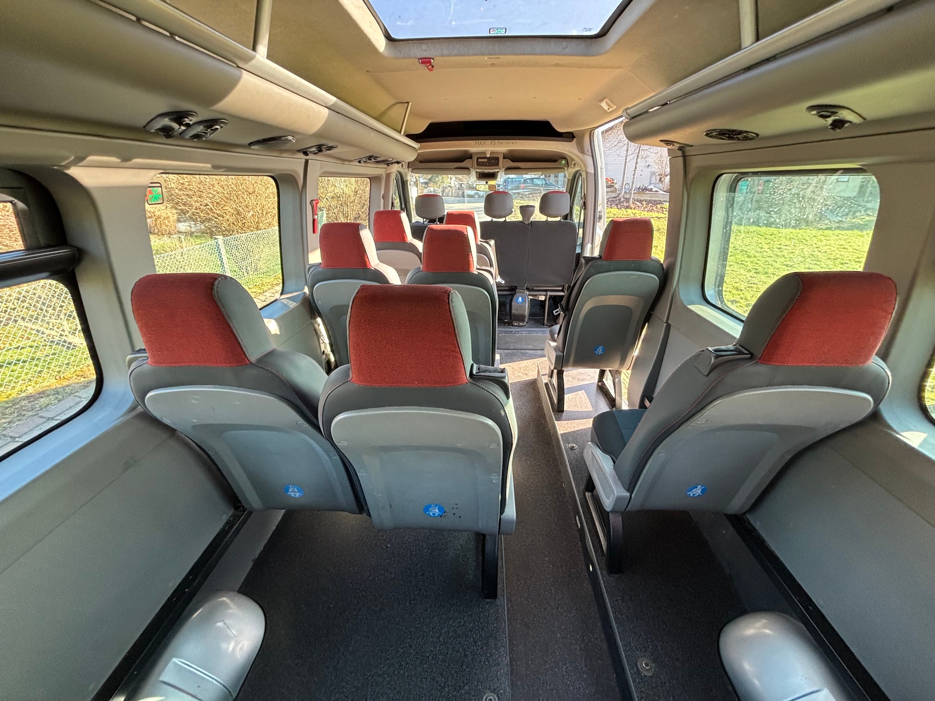 RENAULT MASTER-image-13