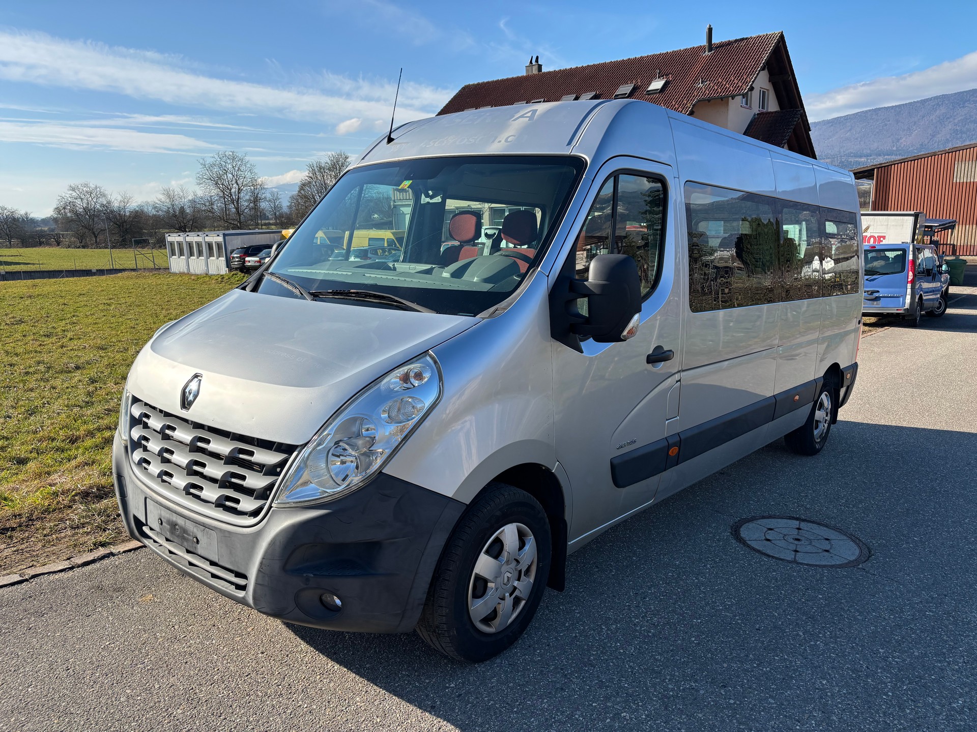 RENAULT MASTER-image-1