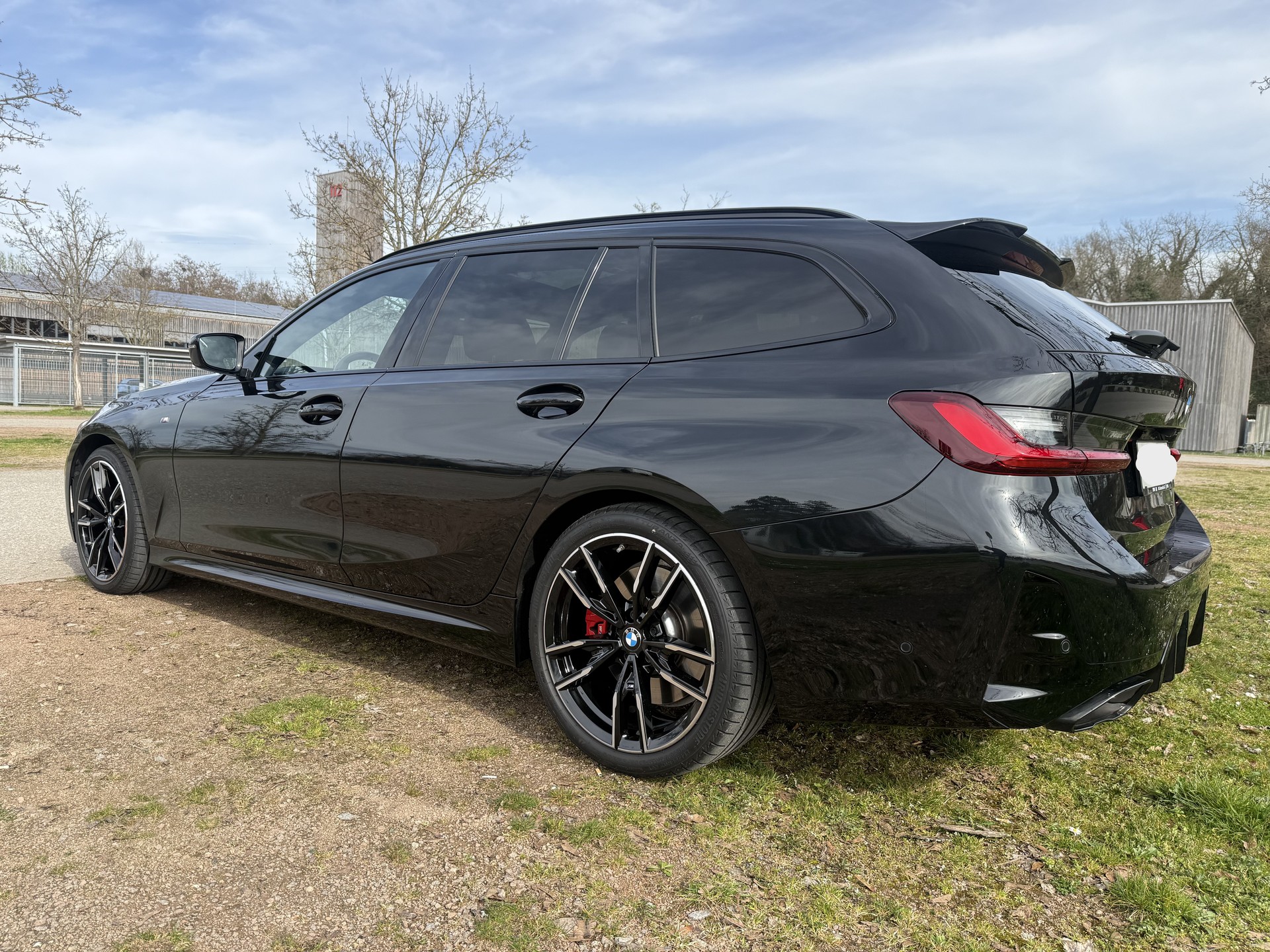 BMW M340d xDrive 48V Touring Steptronic M Sport Pro-image-1