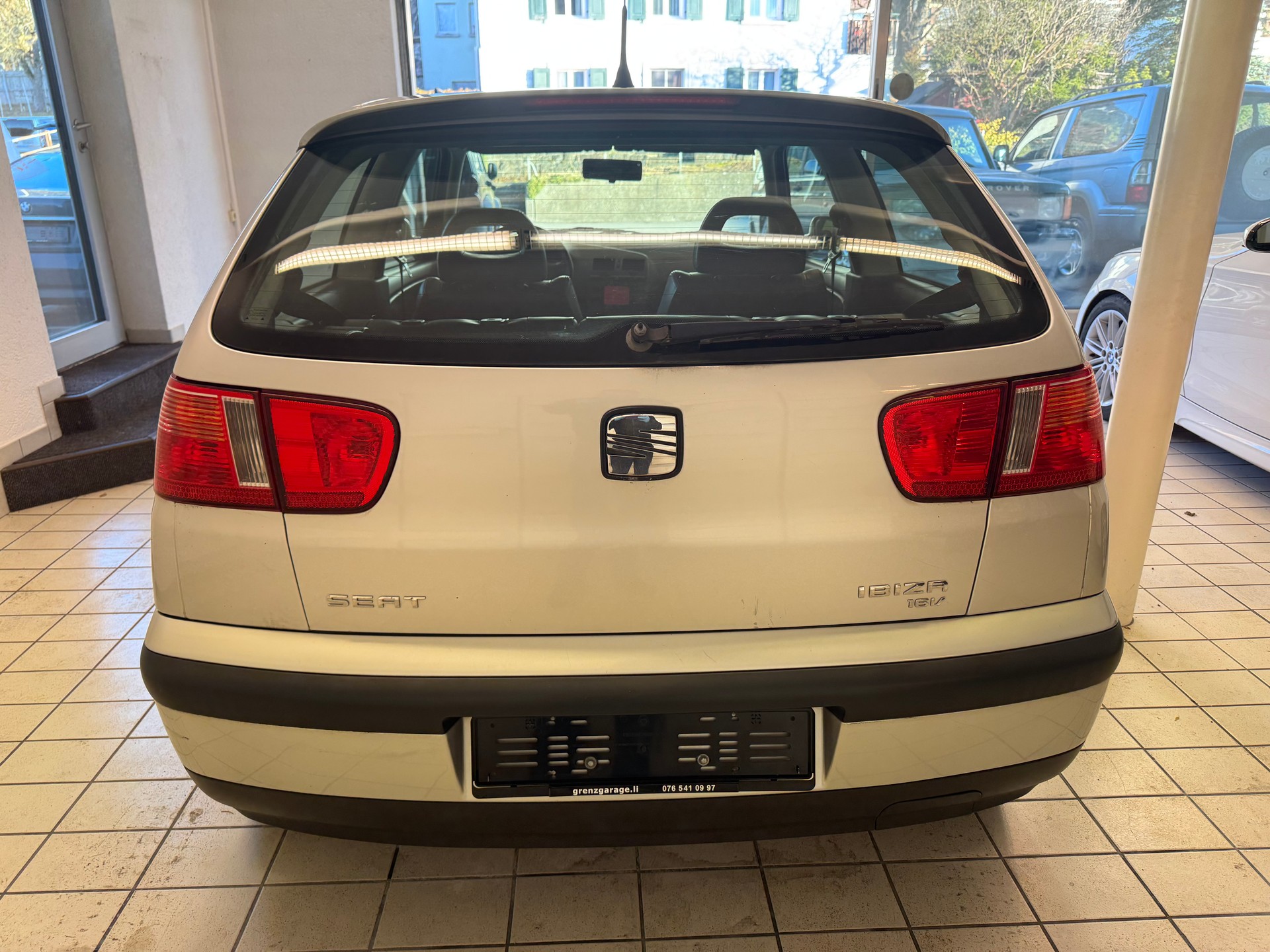 SEAT Ibiza 1.4 16V Sport-image-3