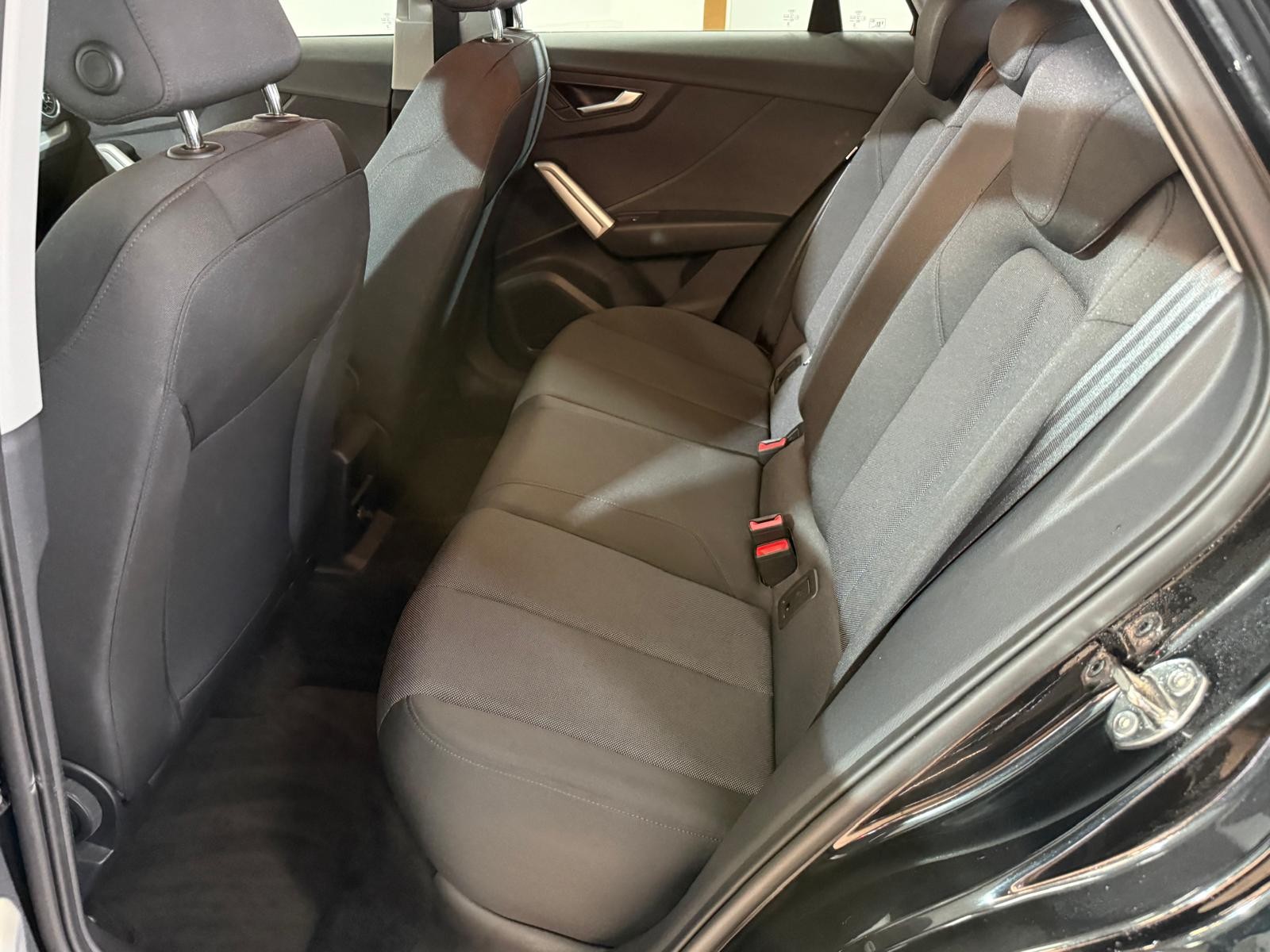 AUDI Q2 35 TFSI advanced S-tronic-image-9