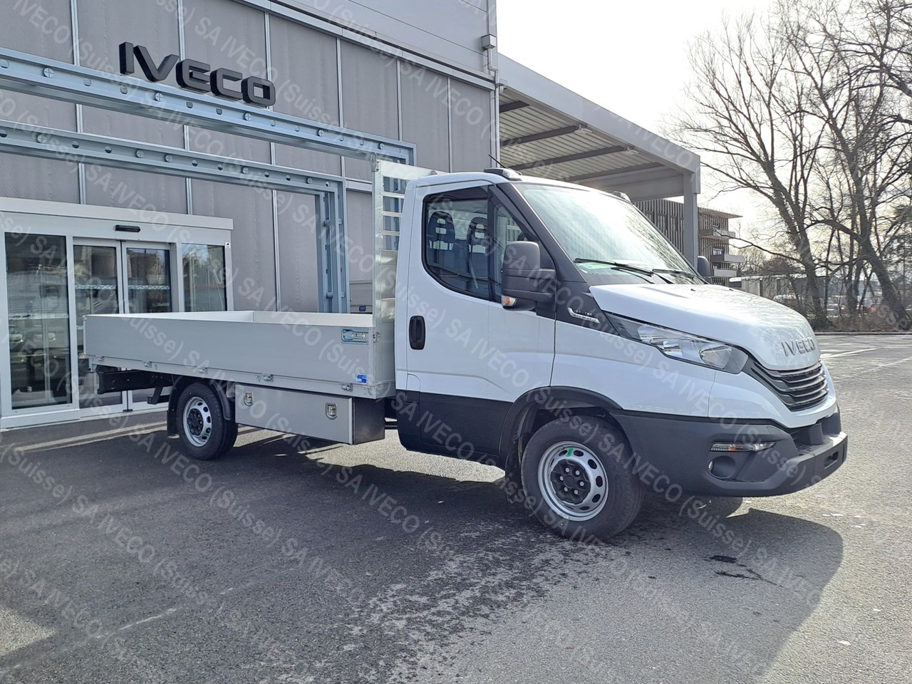 IVECO 35S16BA8 Pont fixe
