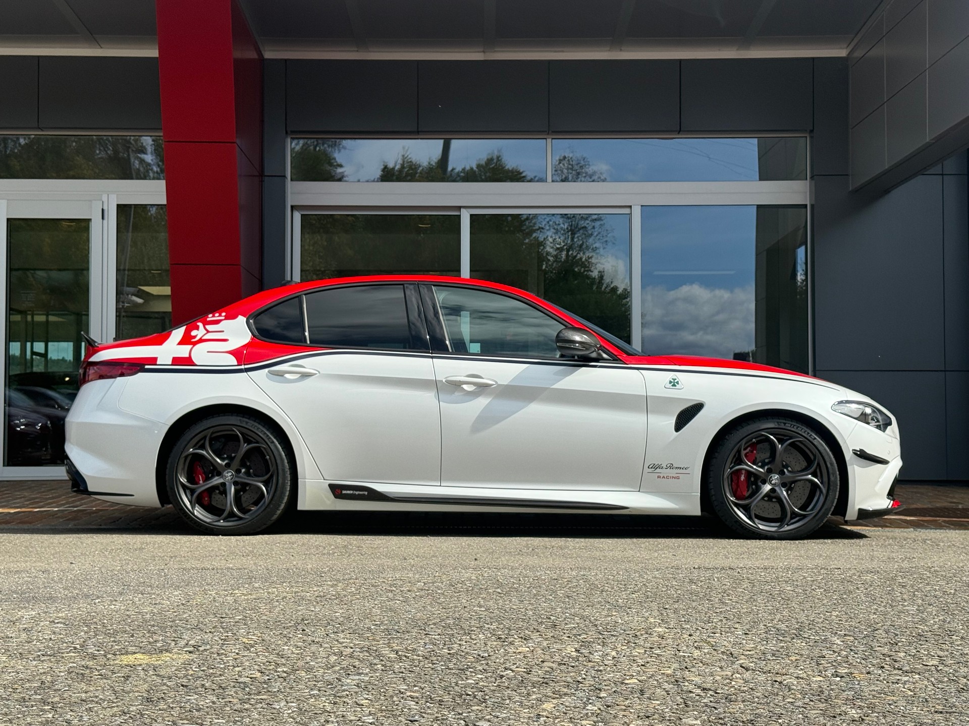 ALFA ROMEO Giulia 2.9 V6 Quadrifoglio Racing Sauber F1-image-20
