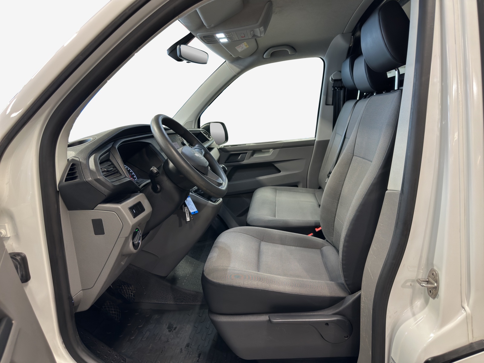 VW T6.1 2.0 TDI 4Motion-image-7