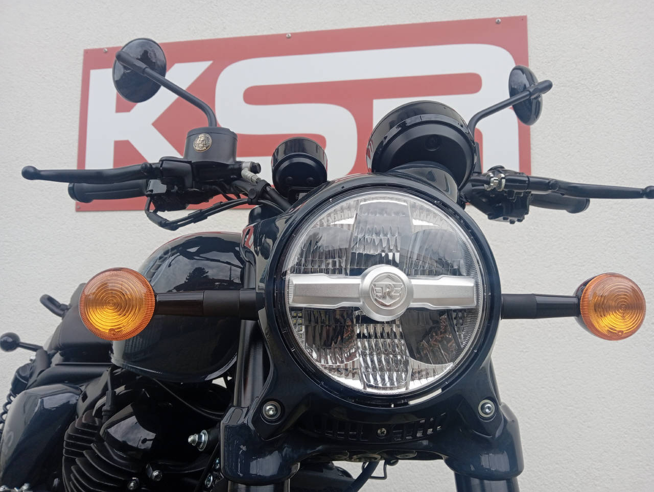 ROYAL ENFIELD Shotgun 650 Single-image-5