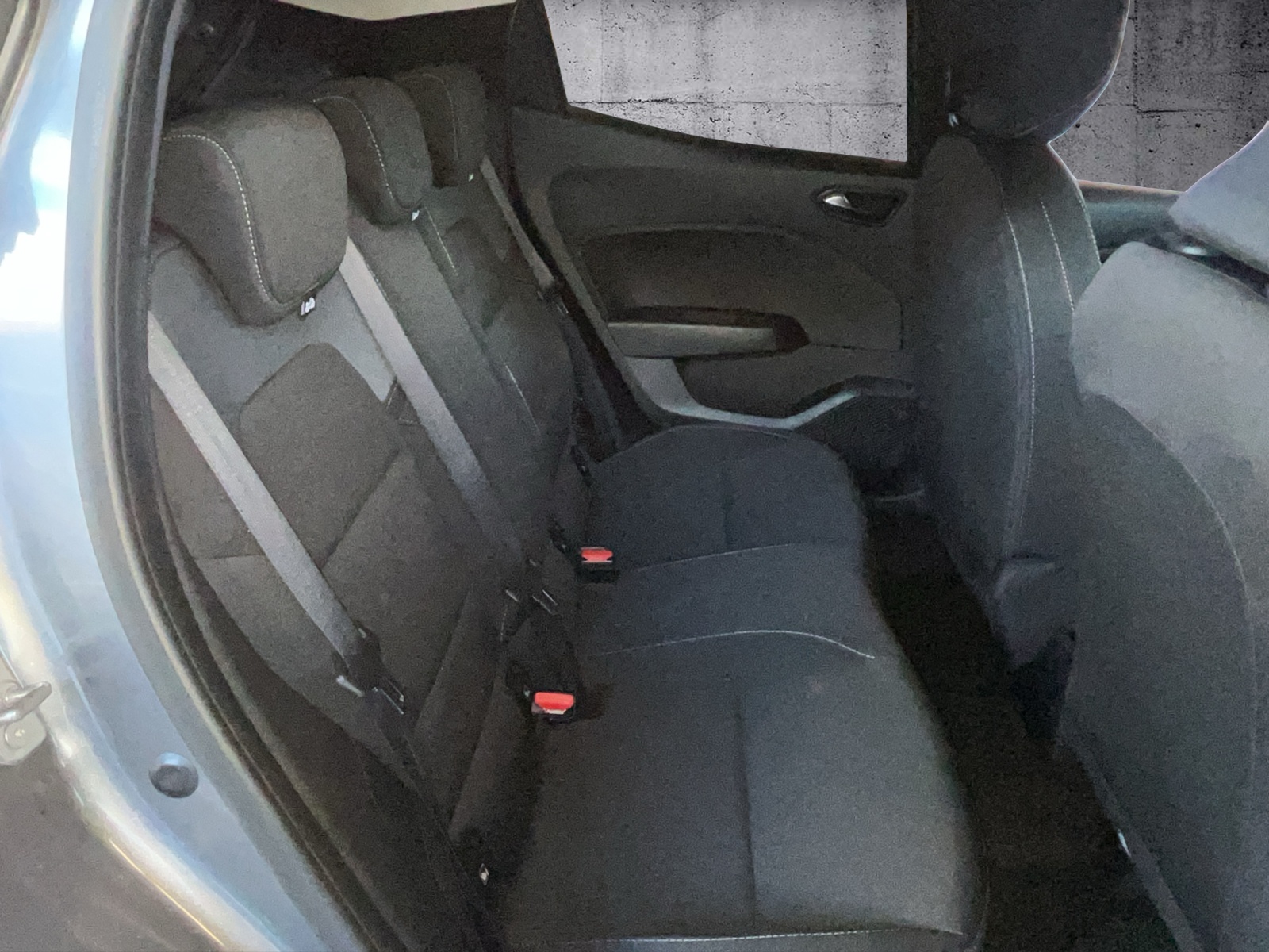 MITSUBISHI COLT 1.6 HEV Invite+-image-13