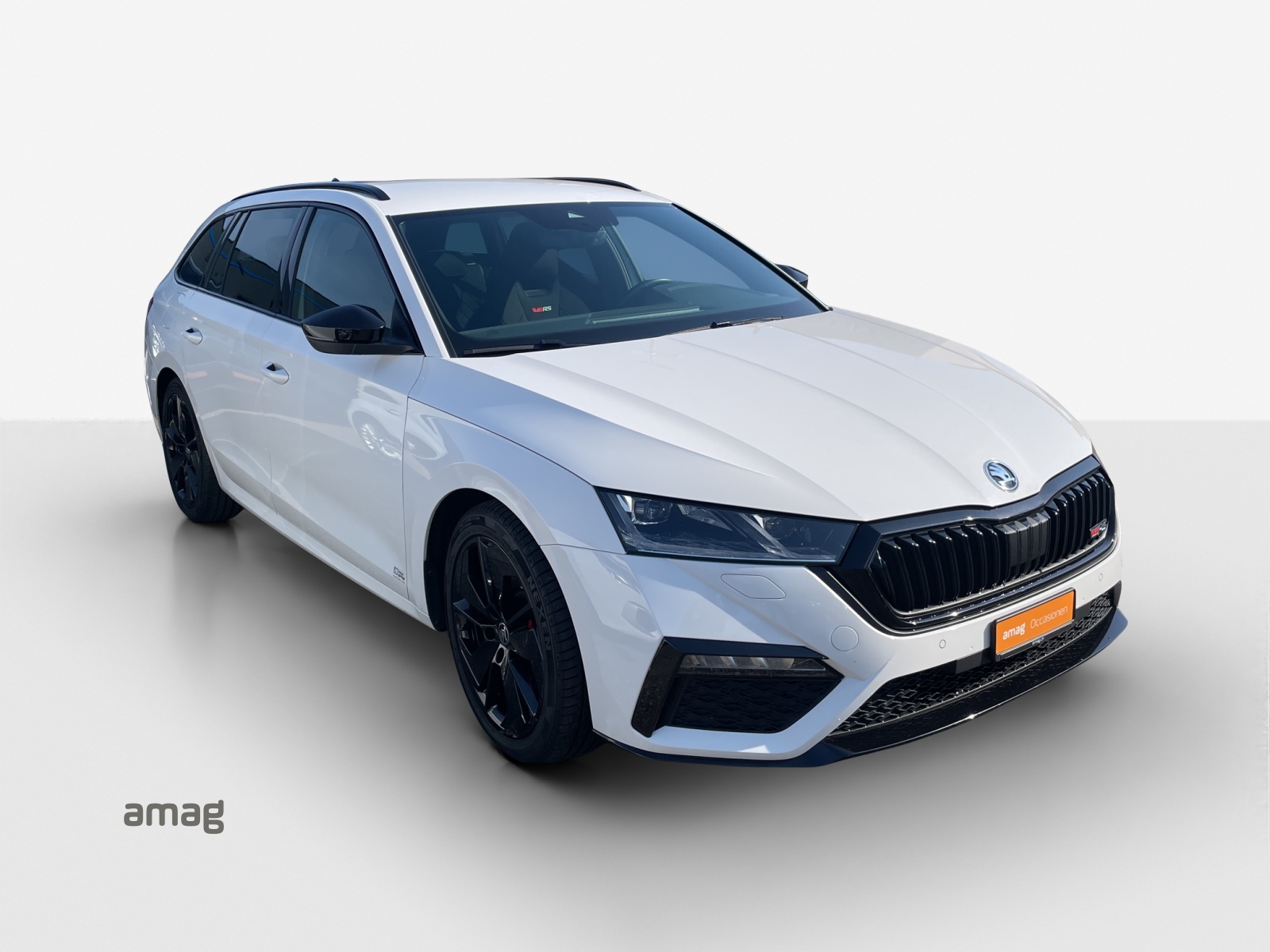 SKODA Octavia Combi 2.0 TSI DSG RS-image-5