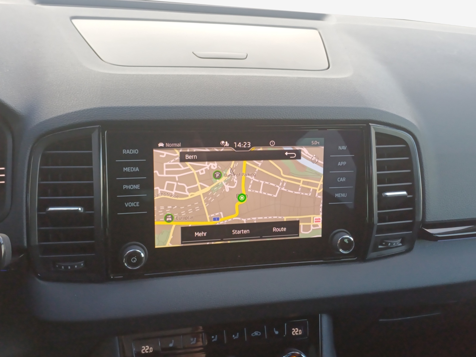 SKODA Karoq 2.0 TSI SportLine 4x4 DSG-image-14