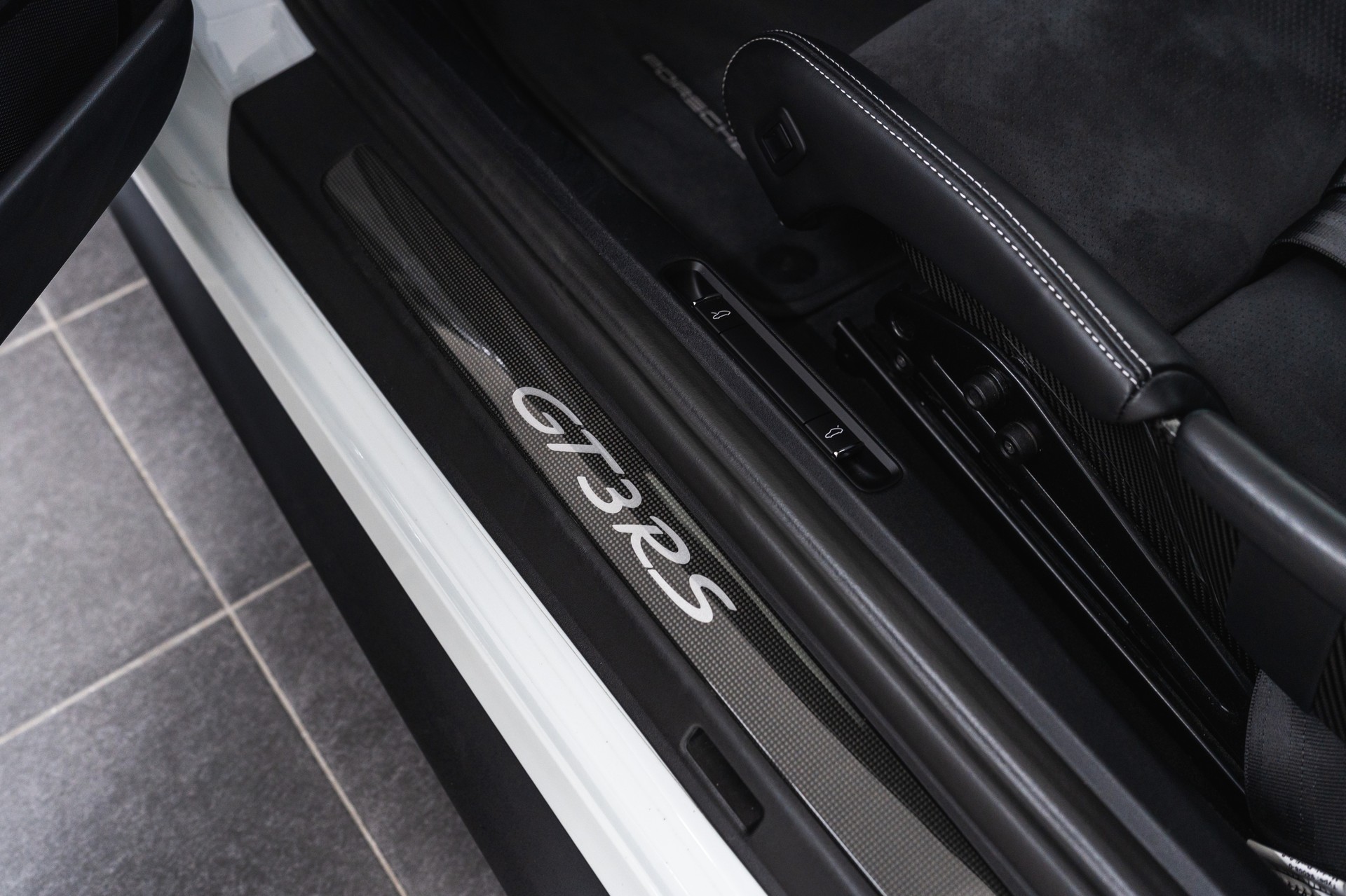 PORSCHE 911 GT3 RS PDK Porsche Approved 2030-image-11