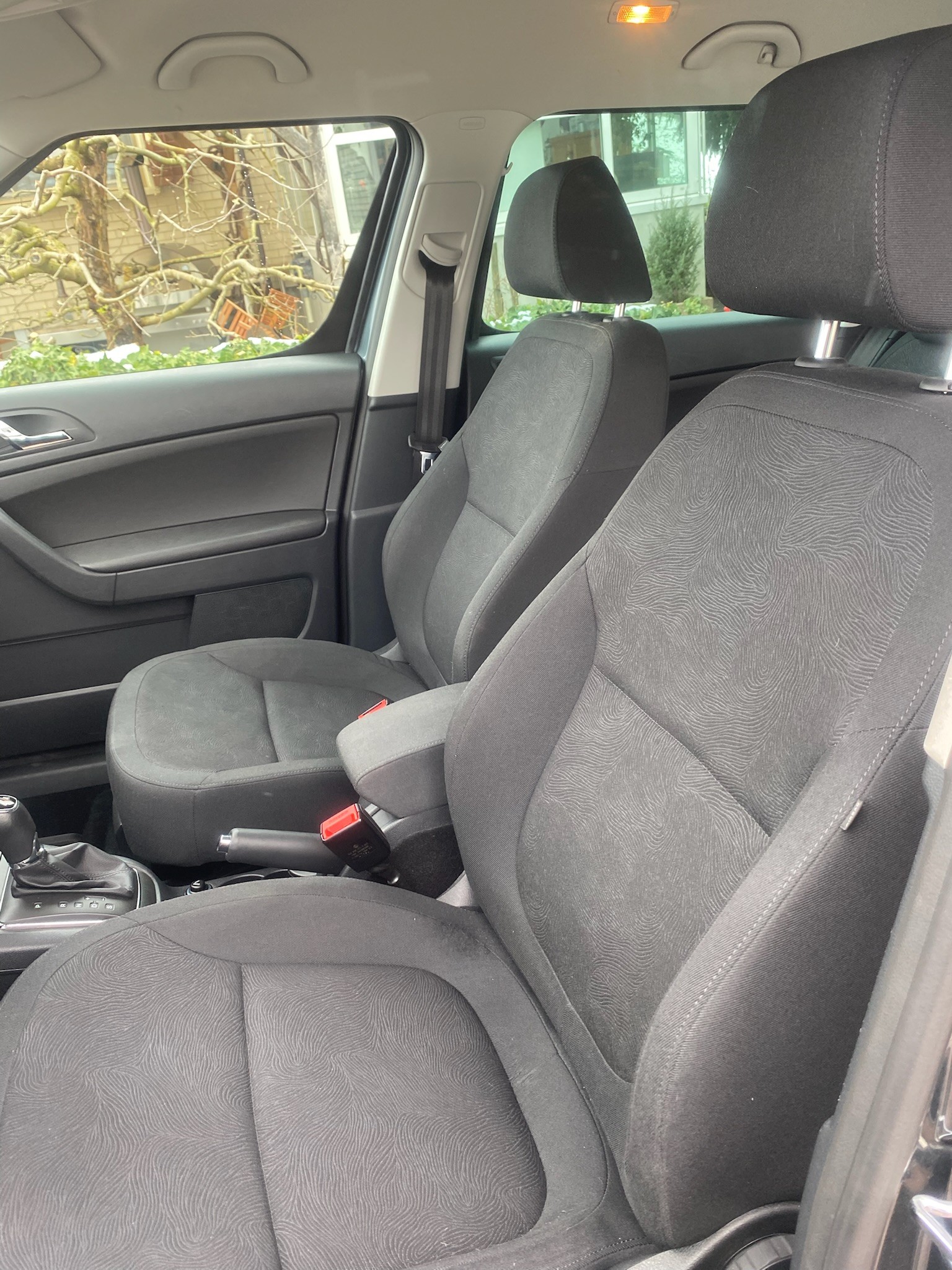 SKODA Yeti 2.0 TDI Elegance 4x4 DSG-image-2
