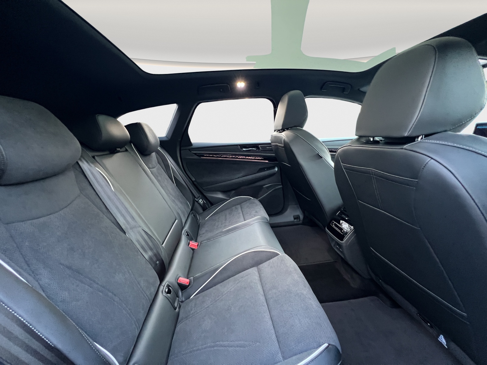VW ID.7 Tourer Pro S 86 kWh Pro S United-image-11