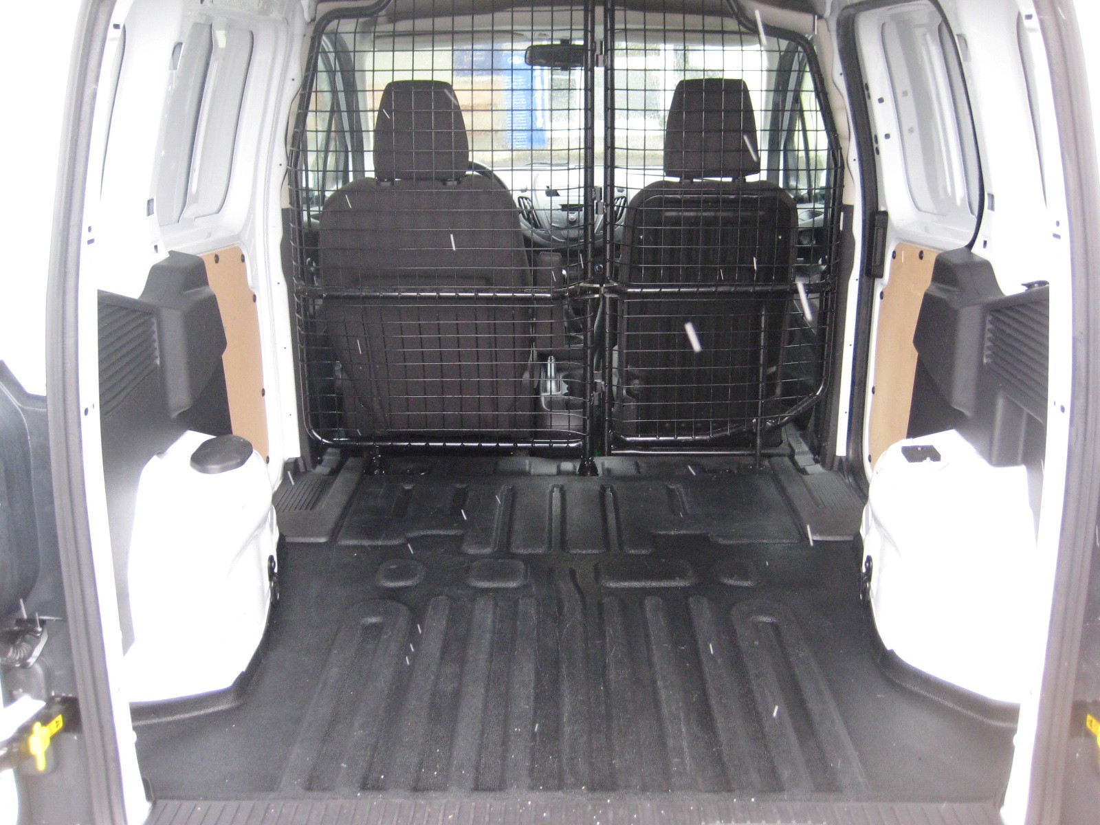 FORD Transit Courier Van 1.0 EcoBoost Trend-image-5