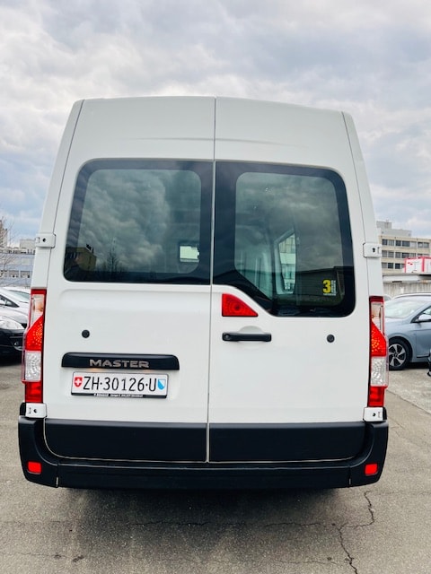 RENAULT Master T35 2.3dCi L2H2-image-1