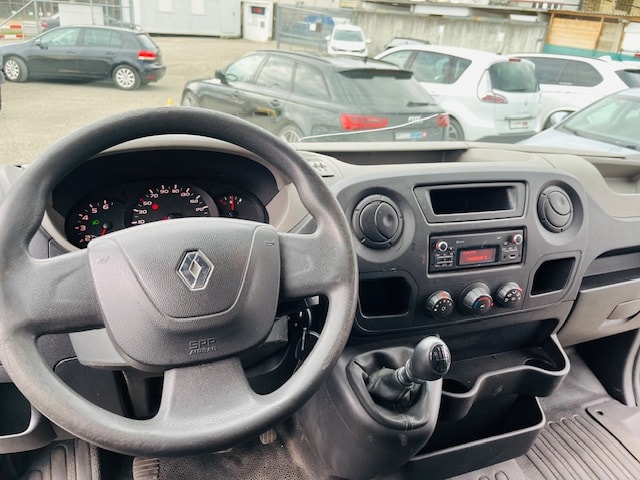 RENAULT Master T35 2.3dCi L2H2-image-4