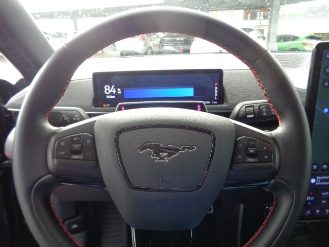 FORD Mustang Mach-E Premium AWD-image-11