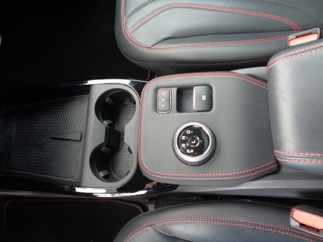 FORD Mustang Mach-E Premium AWD-image-10