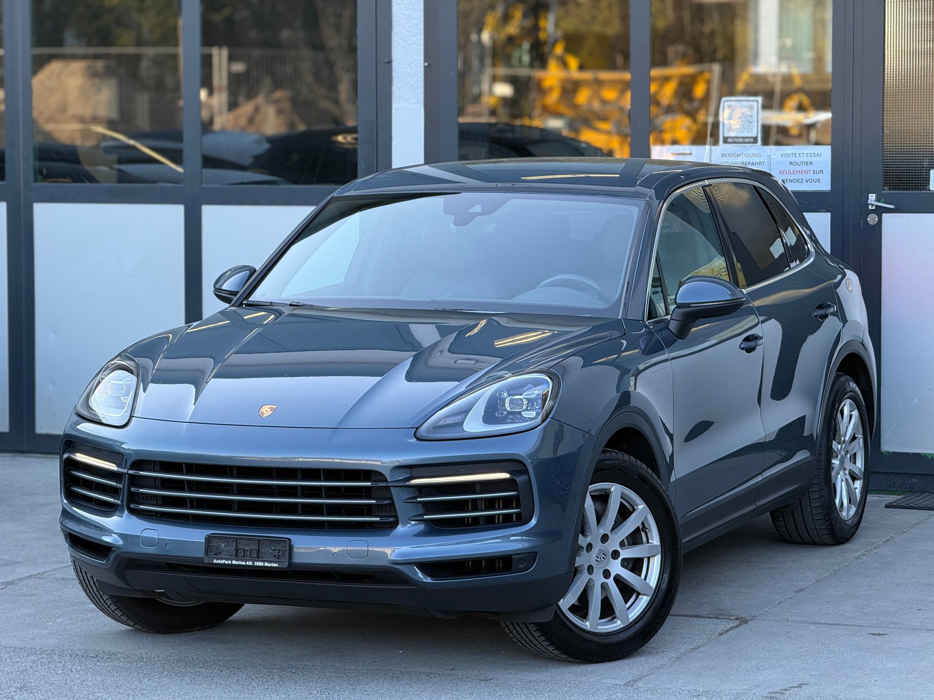 PORSCHE Cayenne AHK 3.5T-image-0