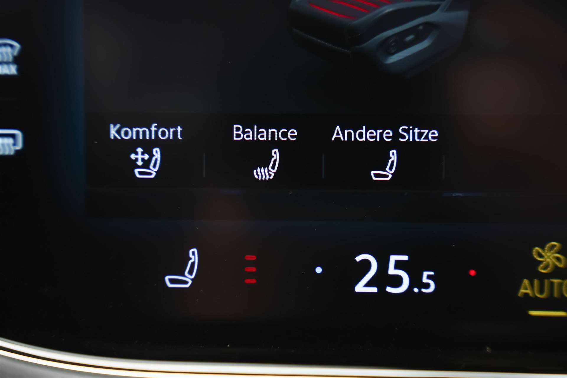 VW Touareg 3.0 TDI Basic Tiptronic *Werksgarantie*22" Felgen*AHK*-image-34