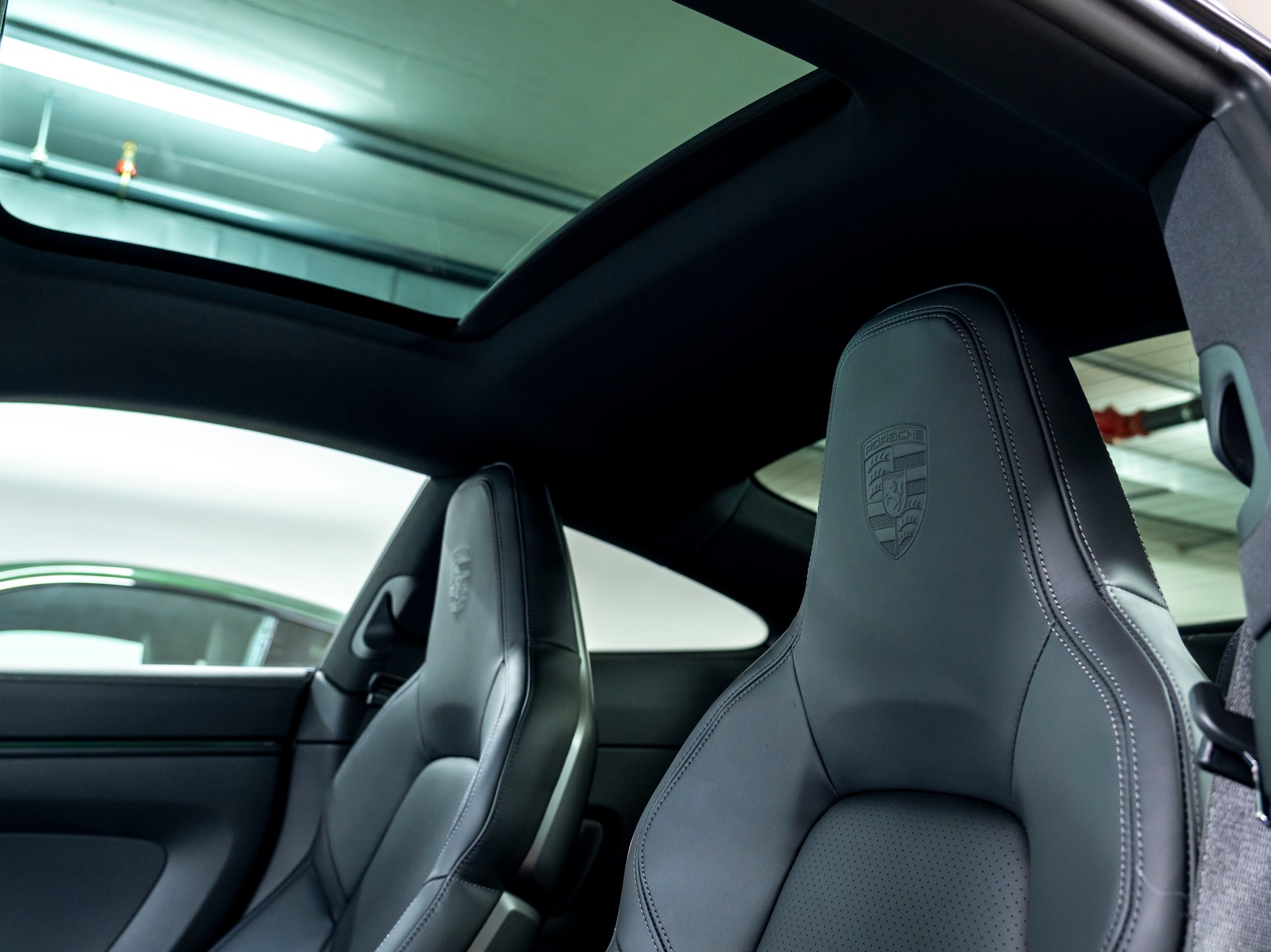 PORSCHE 911 Carrera 4S PDK-image-14