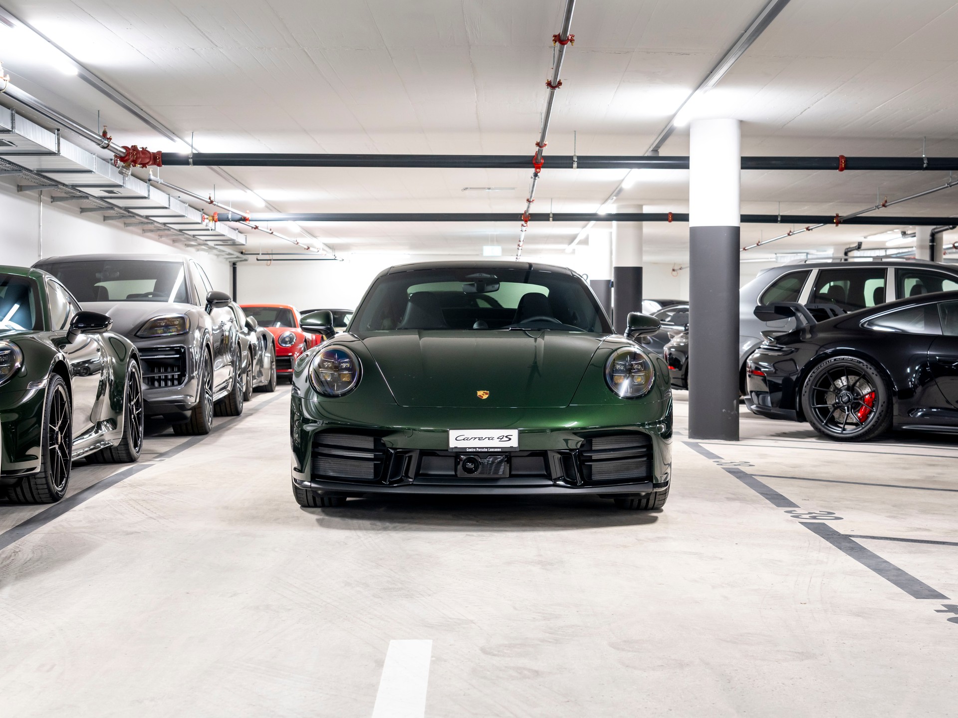 PORSCHE 911 Carrera 4S PDK-image-3