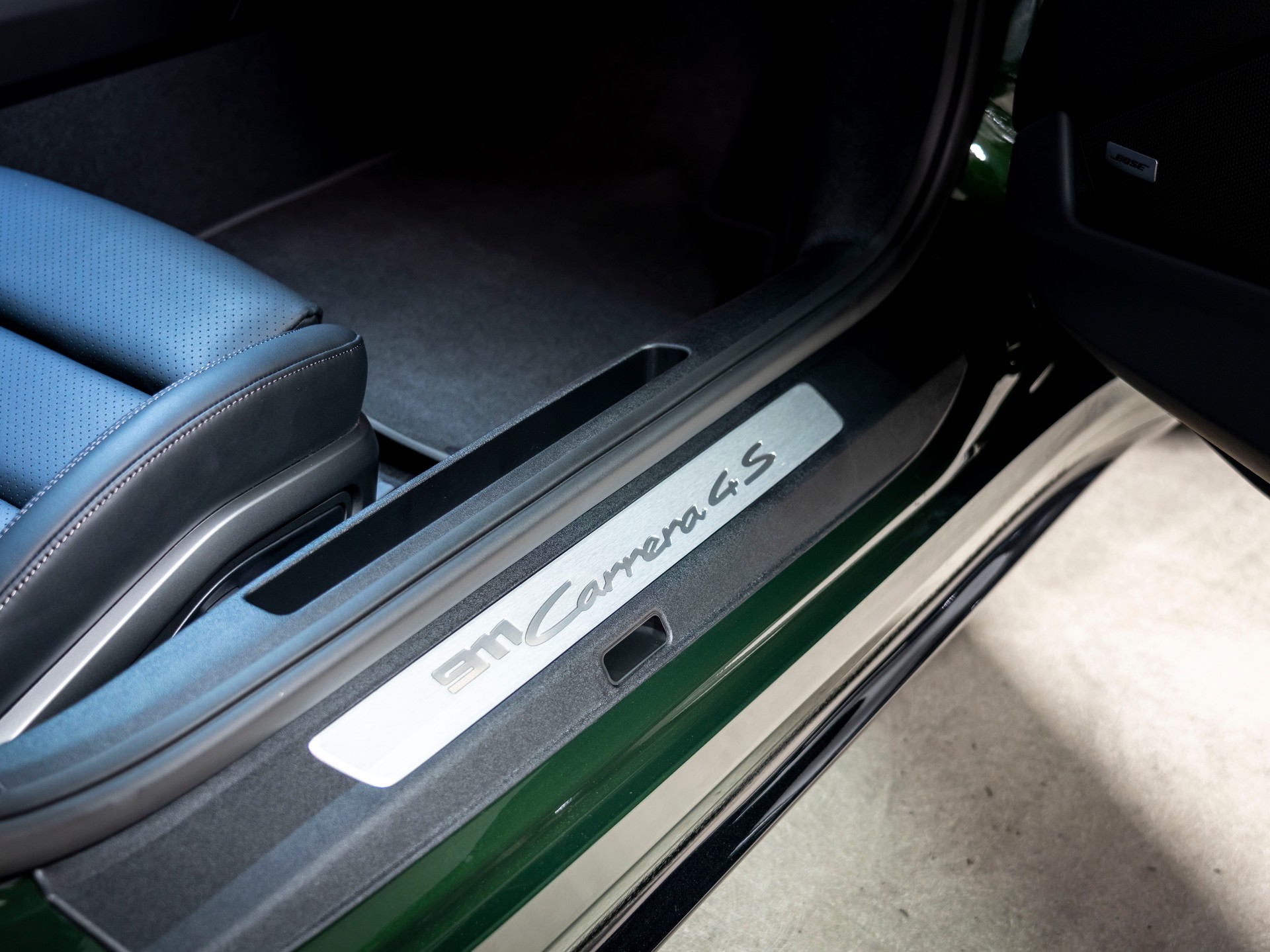 PORSCHE 911 Carrera 4S PDK-image-23