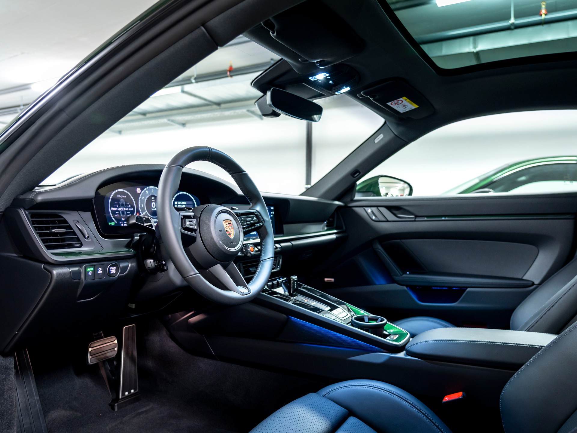 PORSCHE 911 Carrera 4S PDK-image-9