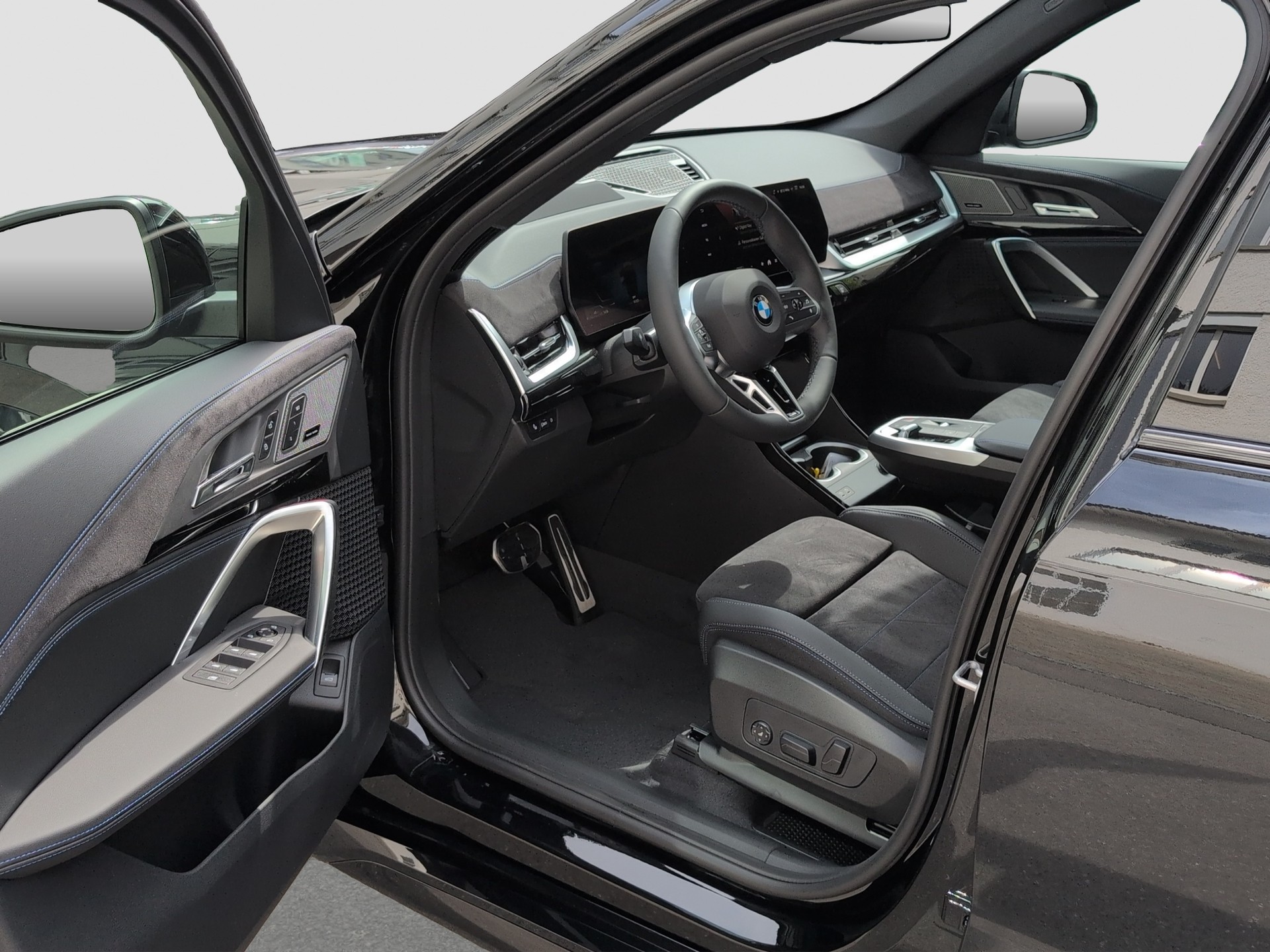 BMW X1 xDrive 20d 48V M Sport-image-5