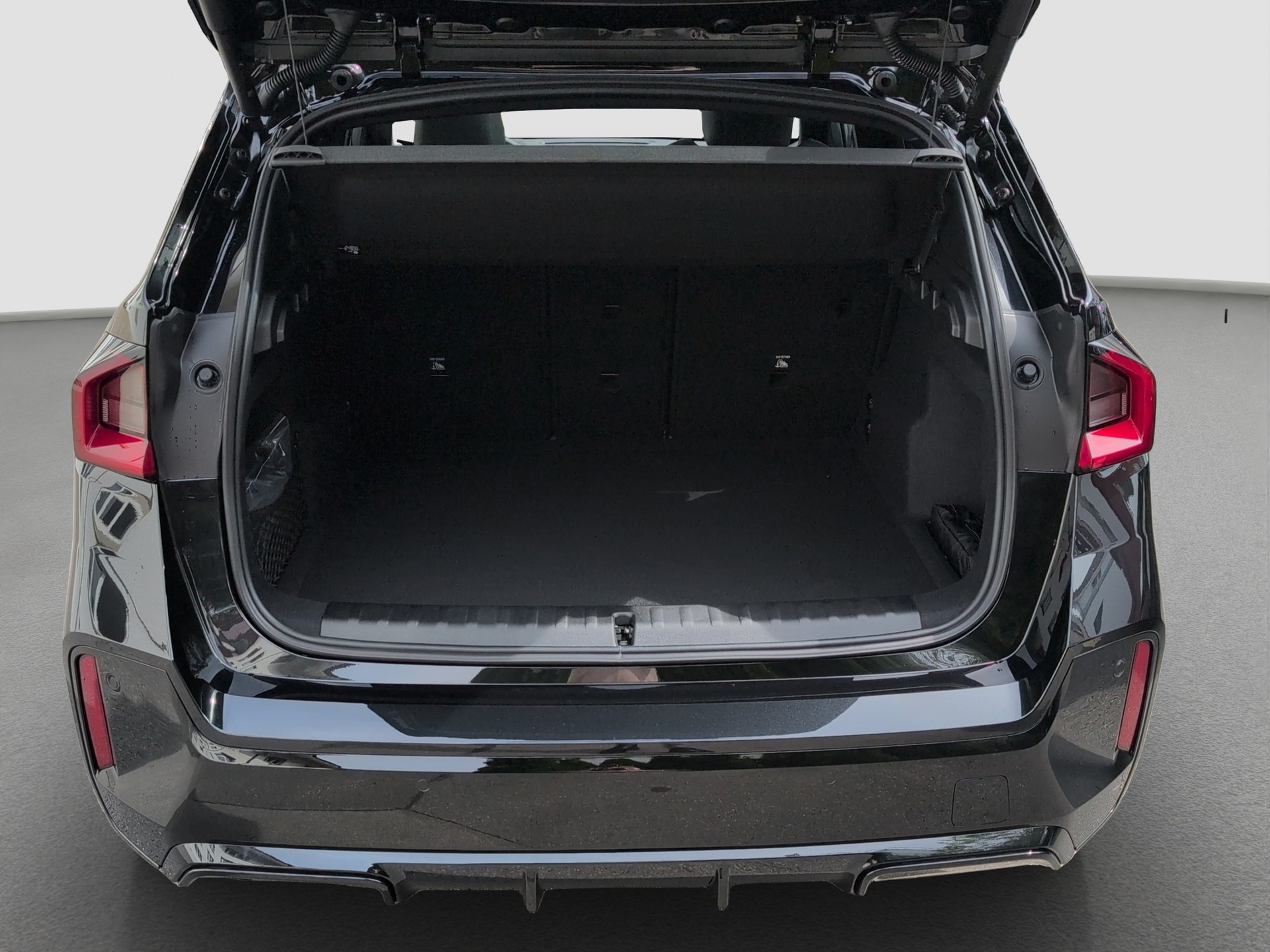 BMW X1 xDrive 20d 48V M Sport-image-12