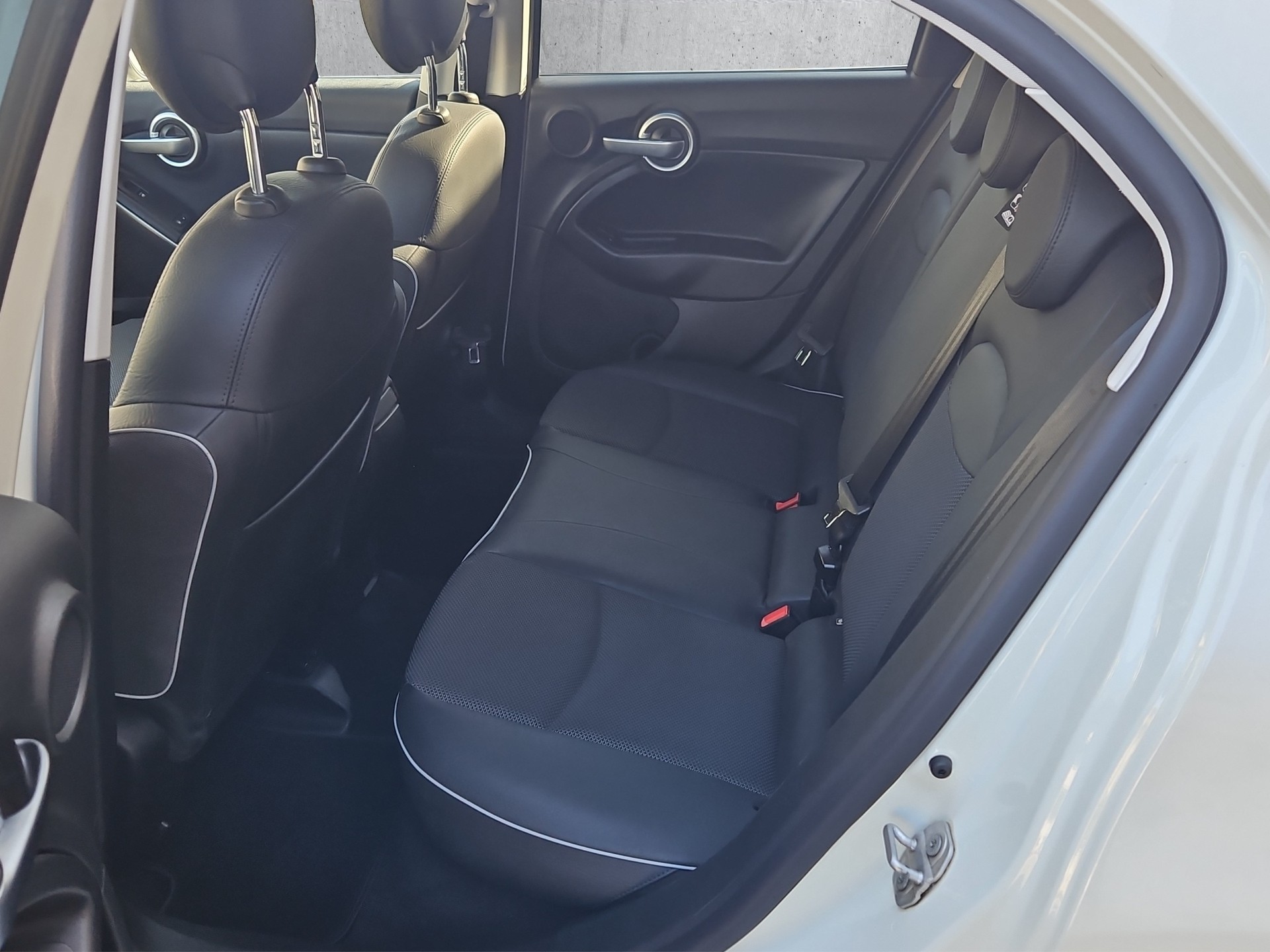 FIAT 500X 2.0 MJ Cross 4x4 Automatic-image-7