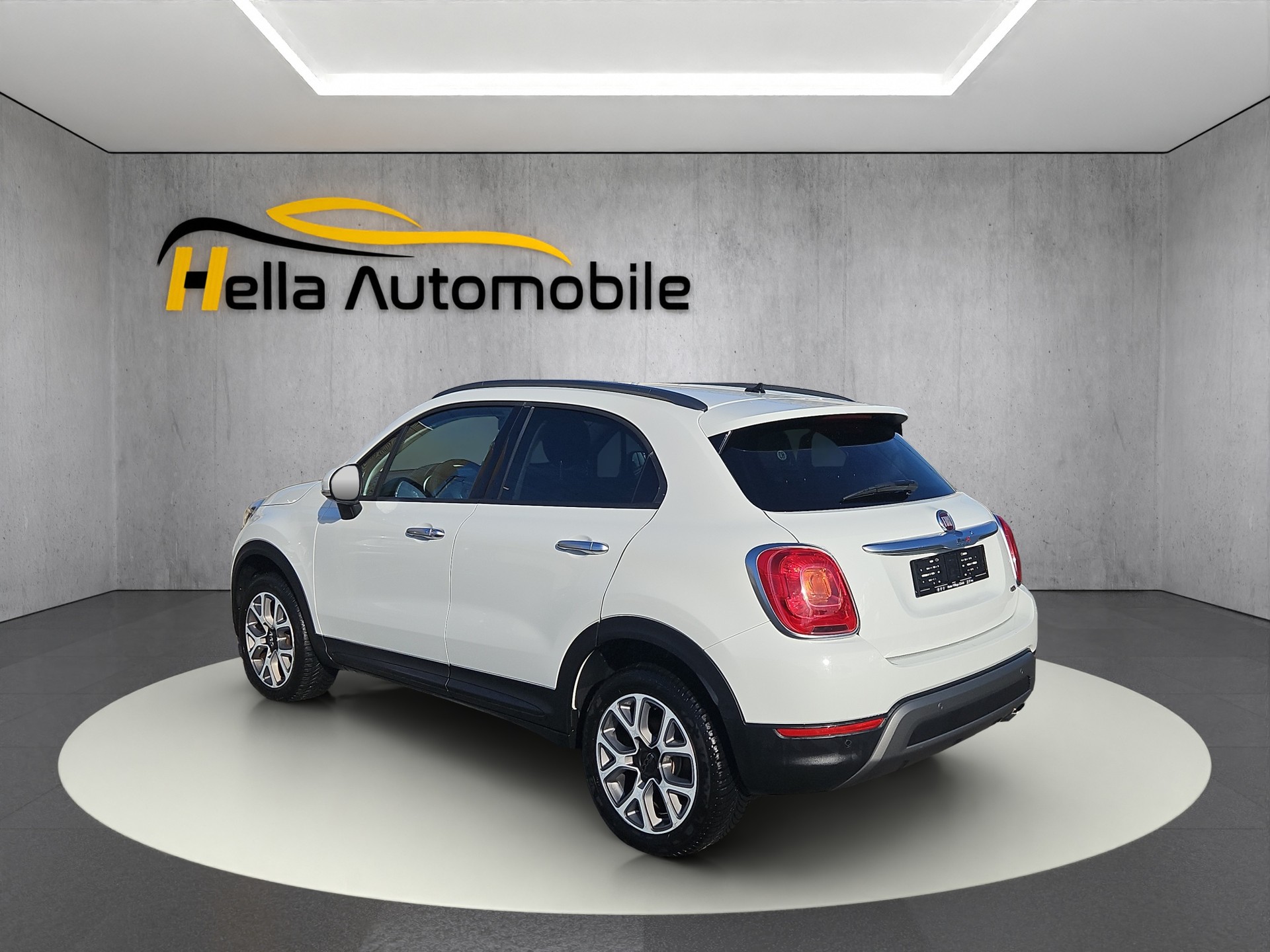 FIAT 500X 2.0 MJ Cross 4x4 Automatic-image-3